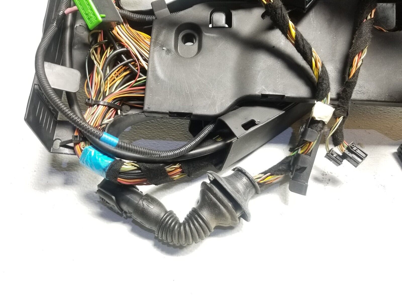 2006-2011 Mercedes ML500 OEM Interior Wire Harness - Compatible with ML350 ML550 - Perfect for Car Electrical Repairs & Upgrades