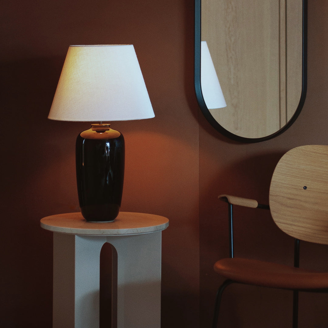 Modern Androgyne Side Table - Minimalist Nightstand, Bedside Table for Bedroom, Living Room & Office - Stylish End Table with Storage Shelf