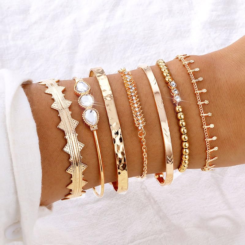 Boho Gold Cuff Bangles Bracelets Set - Stackable Layered Chain Bracelet with Rhinestones for Women (7Pcs) - Perfect for Casual Wear, Parties, and Boho Fashion Accessories