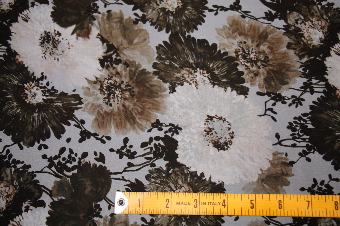 Luxury Charmeuse Silk Chiffon Fabric - Soft & Elegant Material for Dresses, Scarves & Home Decor | Perfect for Evening Gowns, Bridal Wear & DIY Fashion Projects
