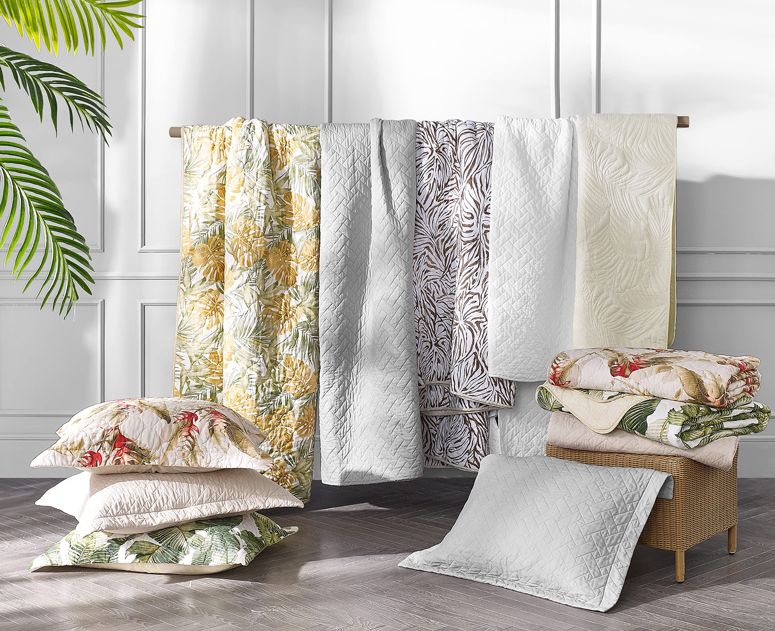 Tommy Bahama Queen Quilt Set - Reversible 100% Cotton All Season Bedding with Matching Shams | Coastal Decor for Beach House & Guest Room | Freeport Blue Queen Size
