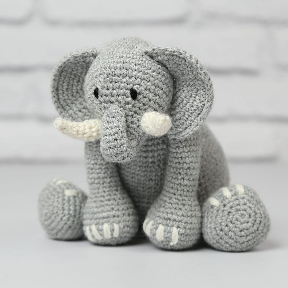 Roy Elephant Crochet Kit - DIY Amigurumi Crochet Animal Kit for Beginners & Adults - Perfect for Stress Relief, Gifts & Home Decor