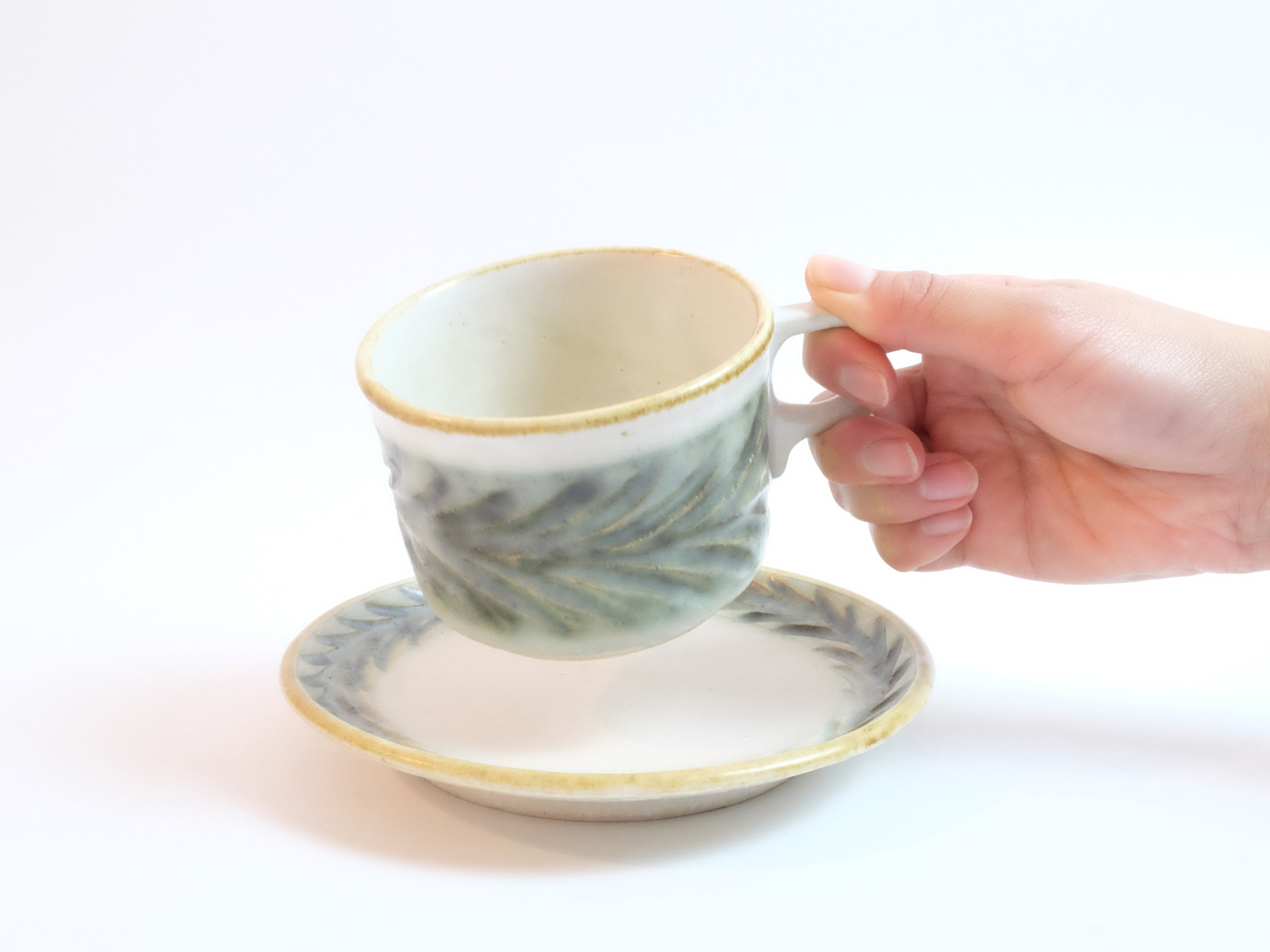 Laur Series Porcelain Tea Cup and Saucer Set by Mishio Suzuki - Elegant Japanese Tea Set for Afternoon Tea, Coffee Break & Gift Giving
