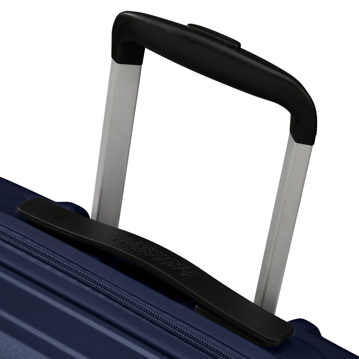 American Tourister Surftime Carry On Luggage - Lightweight Spinner Suitcase for Travel, Business & Weekend Getaways | Durable & Stylish Airline Approved Cabin Bag