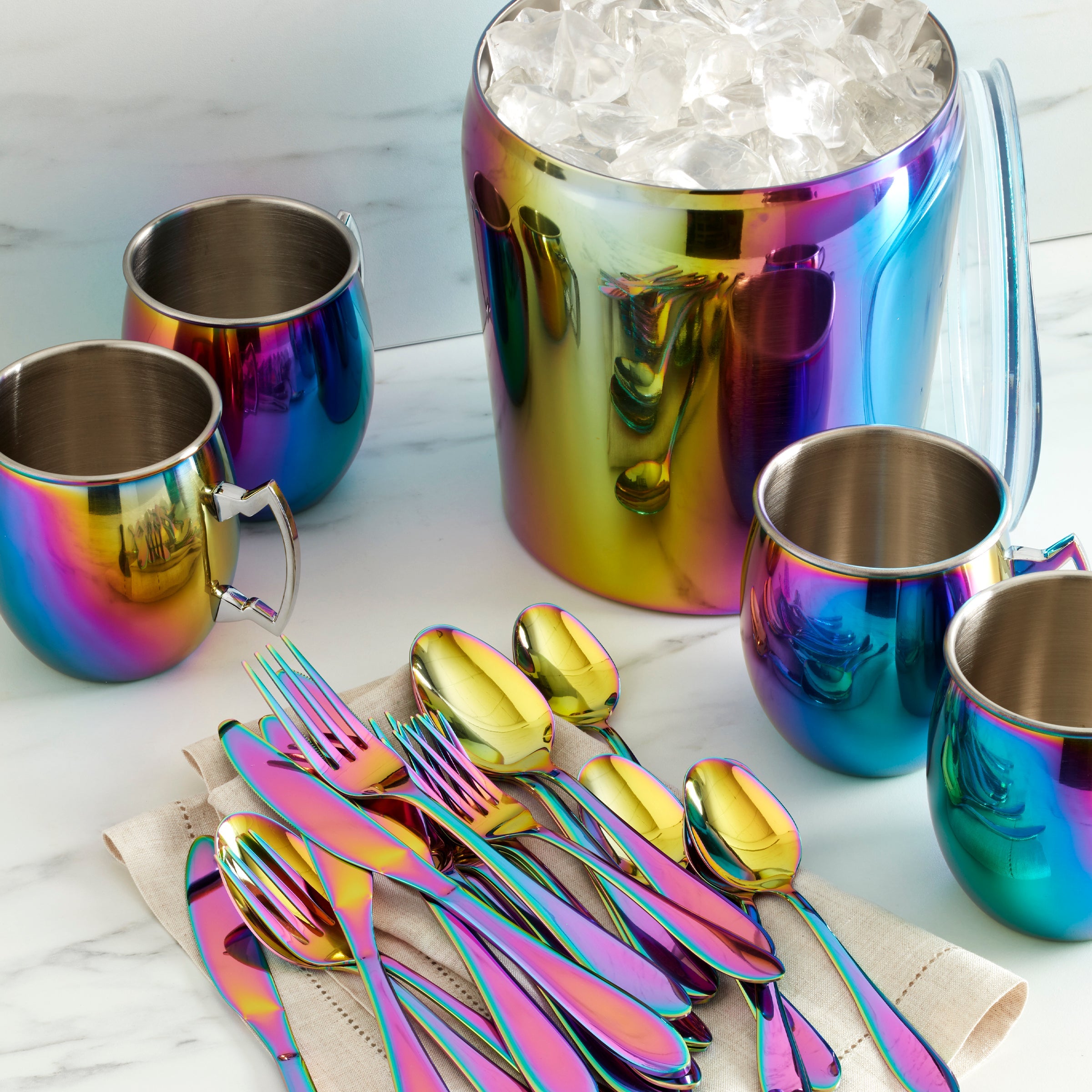Vibrant Rainbow Moscow Mule Mugs Set of 4 - Colorful Copper Cups for Cocktails, Party Drinks & Home Bar Decor - Perfect for Summer Parties, Bridal Showers & Gift Giving