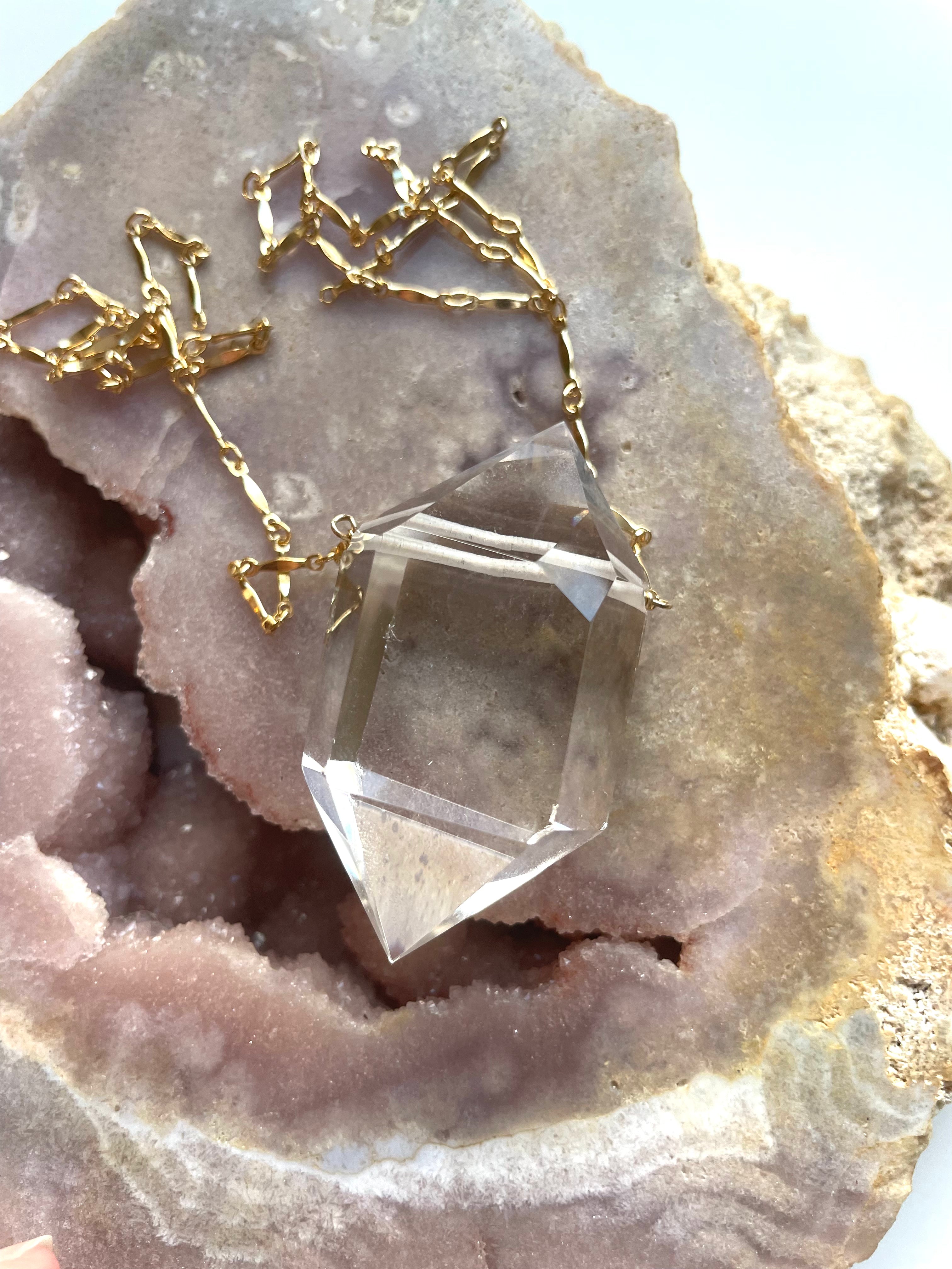 Large Chunky Clear Quartz Necklace 14K Gold Filled - Elegant Healing Crystal Jewelry for Meditation, Yoga & Spiritual Gifts