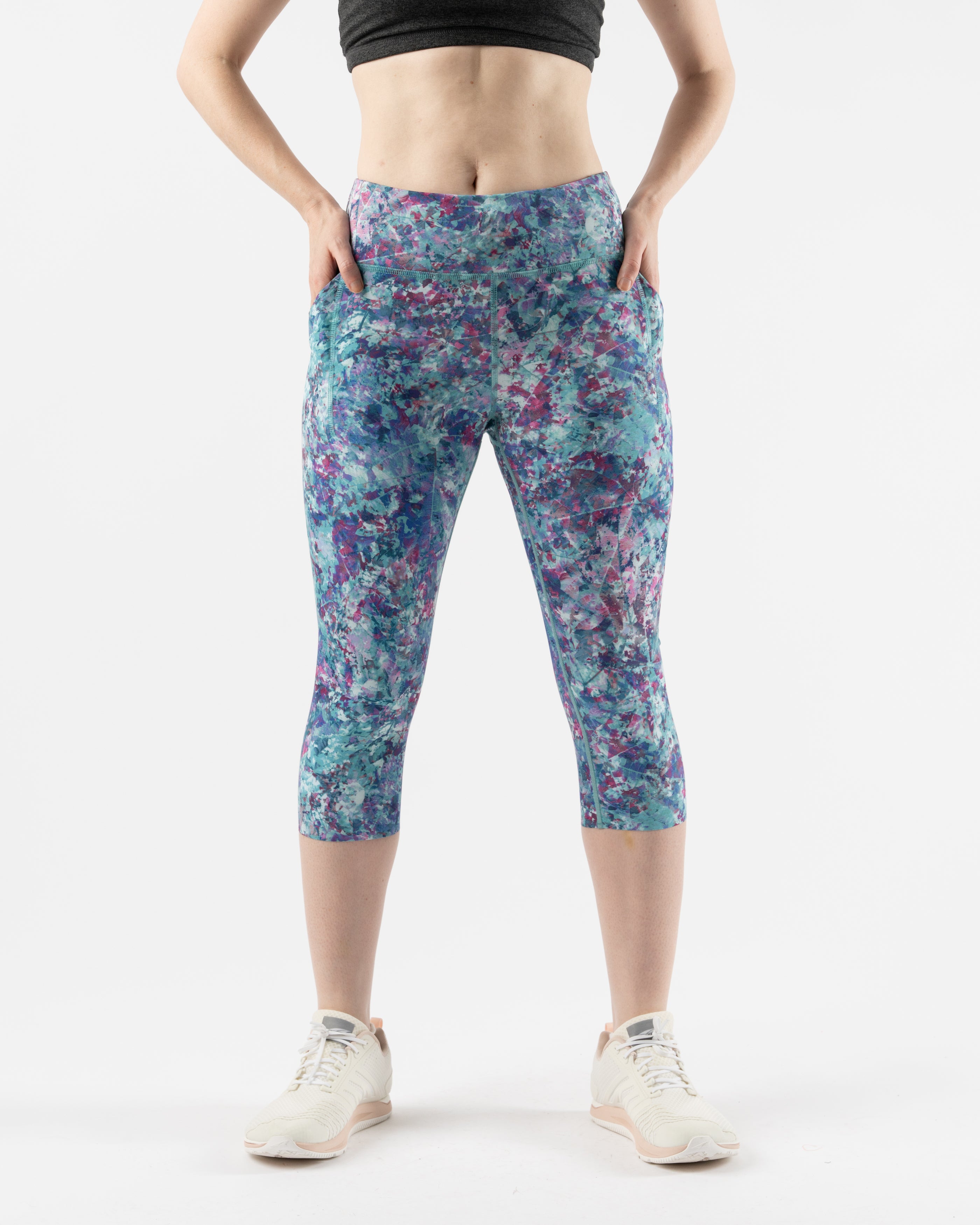 High-Performance Women's Speed Capris - Quick-Dry, Breathable & Stretchable Running & Workout Leggings for Active Lifestyles - Perfect for Gym, Yoga, Jogging & Outdoor Sports