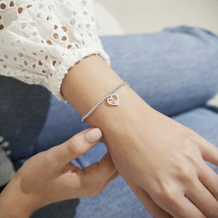 Joma Jewellery Bracelet - Elegant & Dainty First Mother's Day Gift for Women - Perfect for New Moms, Baby Showers & Special Occasions
