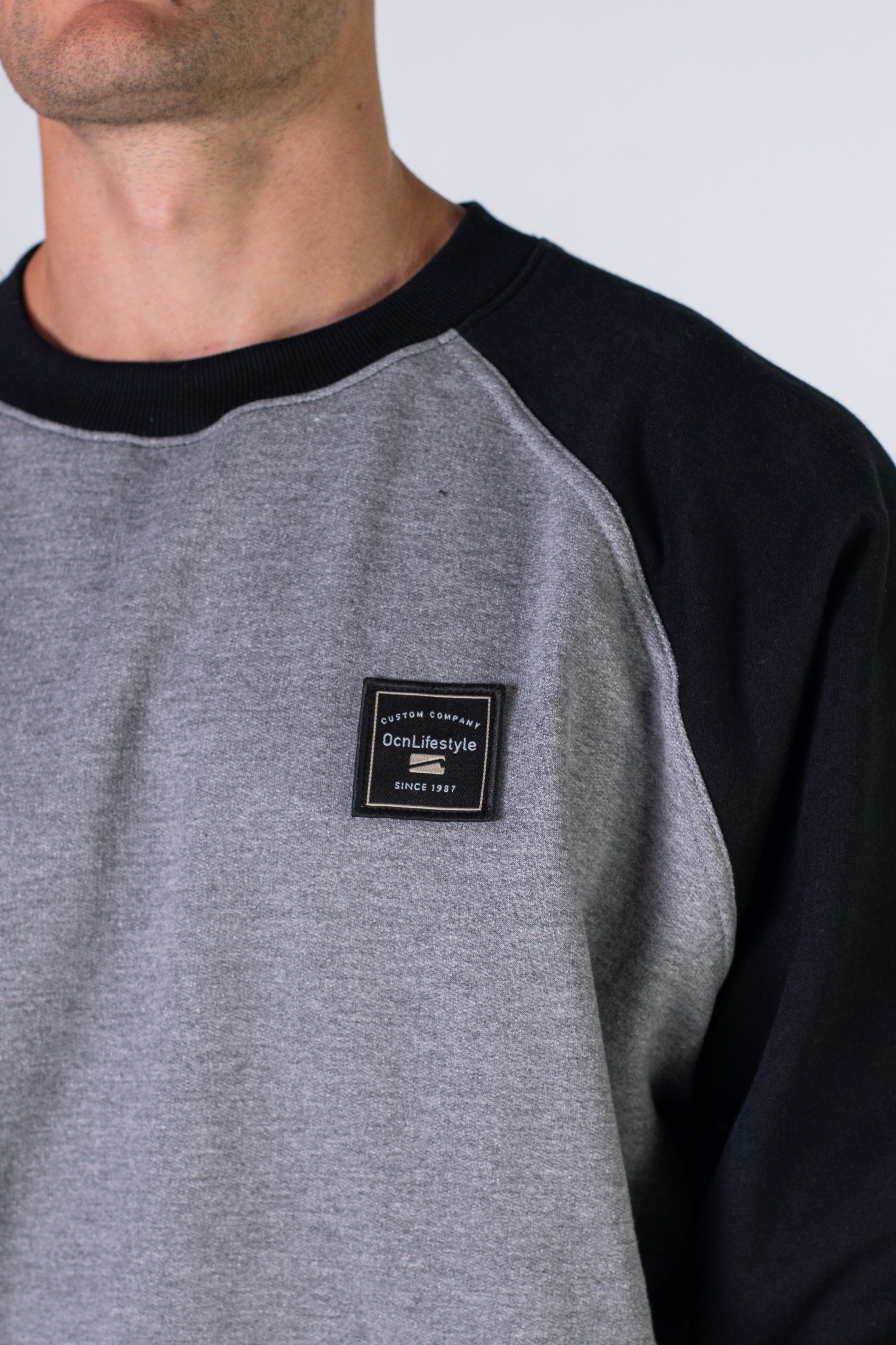 Oversized Raglan Sleeve Sweatshirt for Women - Soft Melange Fabric - Cozy Loungewear & Casual Streetwear