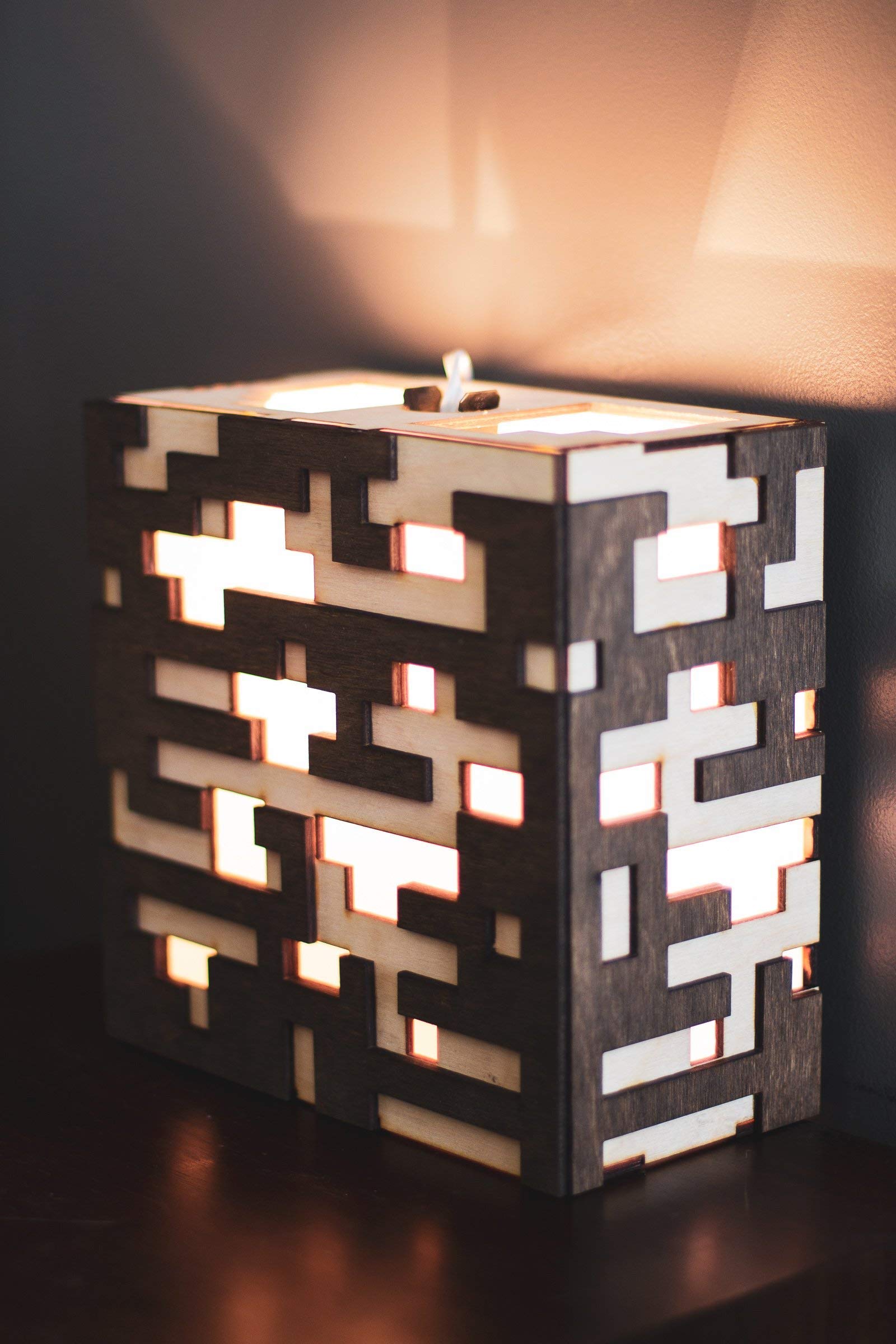 Stylish Ore Lamp - Modern Decorative LED Table Light for Bedroom, Living Room & Office - Perfect for Night Reading, Ambiance & Home Decor