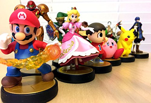 Nintendo Link amiibo Figure for Wii U & Switch - Compatible with Super Smash Bros, Zelda Games & More - Perfect for Gaming Collectors & Fans