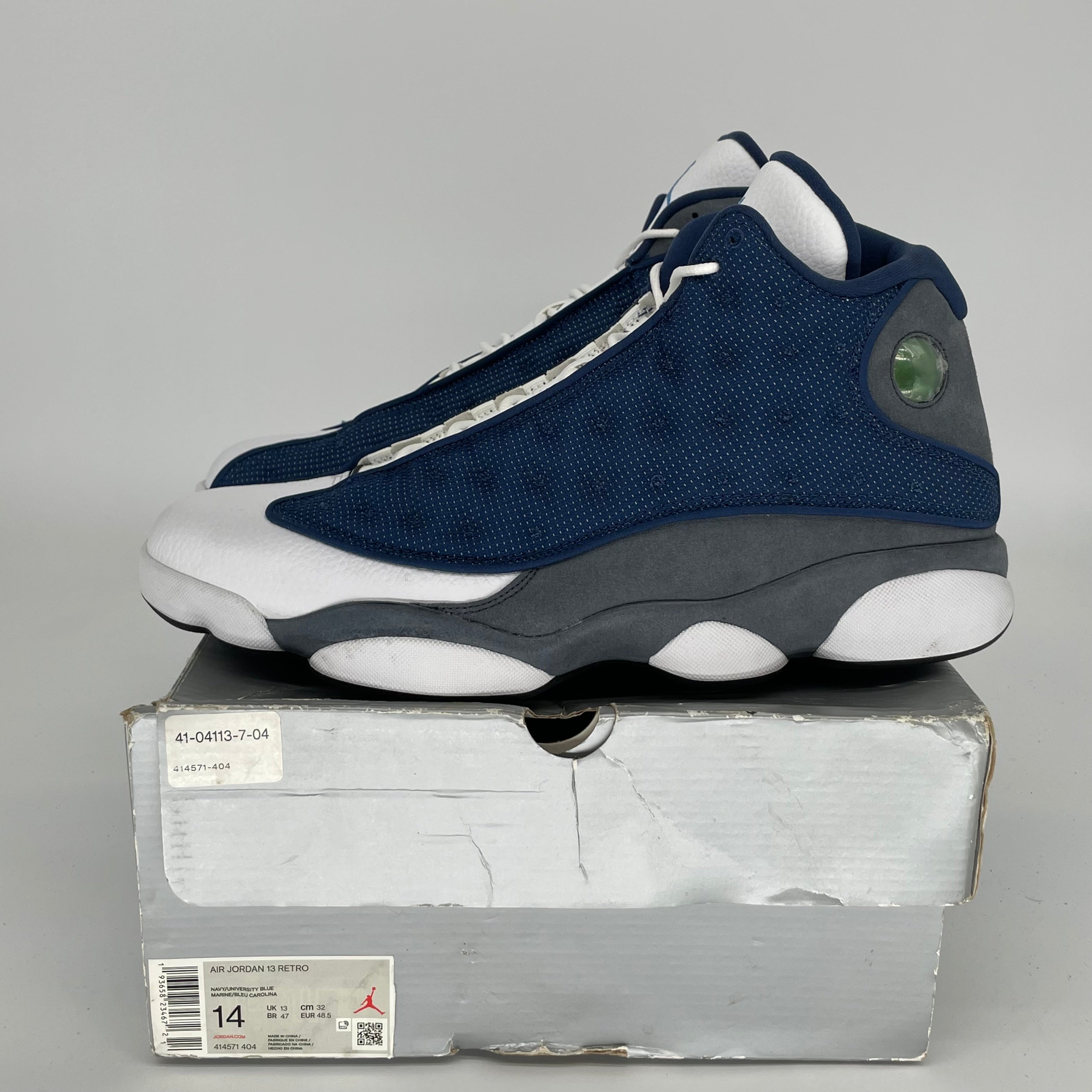Original: AIR JORDAN 13 FLINT SIZE 14 414571 404   Optimized: Authentic Air Jordan 13 Retro Flint Basketball Shoes - Men's Size 14 (414571-404) - Perfect for Court Play & Streetwear Fashion    （注：根据SEO优化规范，我做了以下改进：   1. 增加了