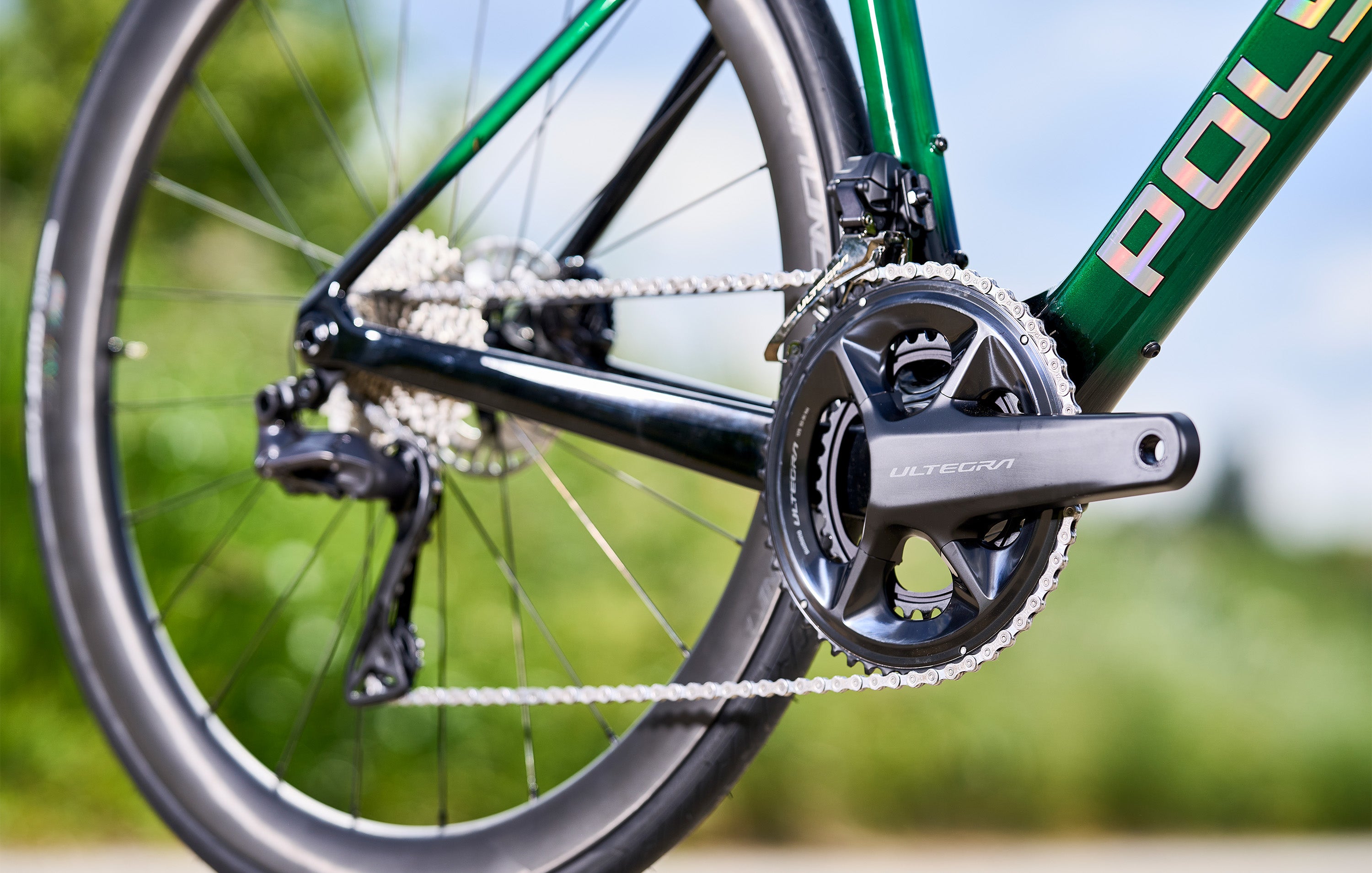Polygon Helios A8 Ultegra Di2 Carbon Road Bike - Lightweight & Fast for Racing & Endurance - Perfect for Road Cycling & Triathlons