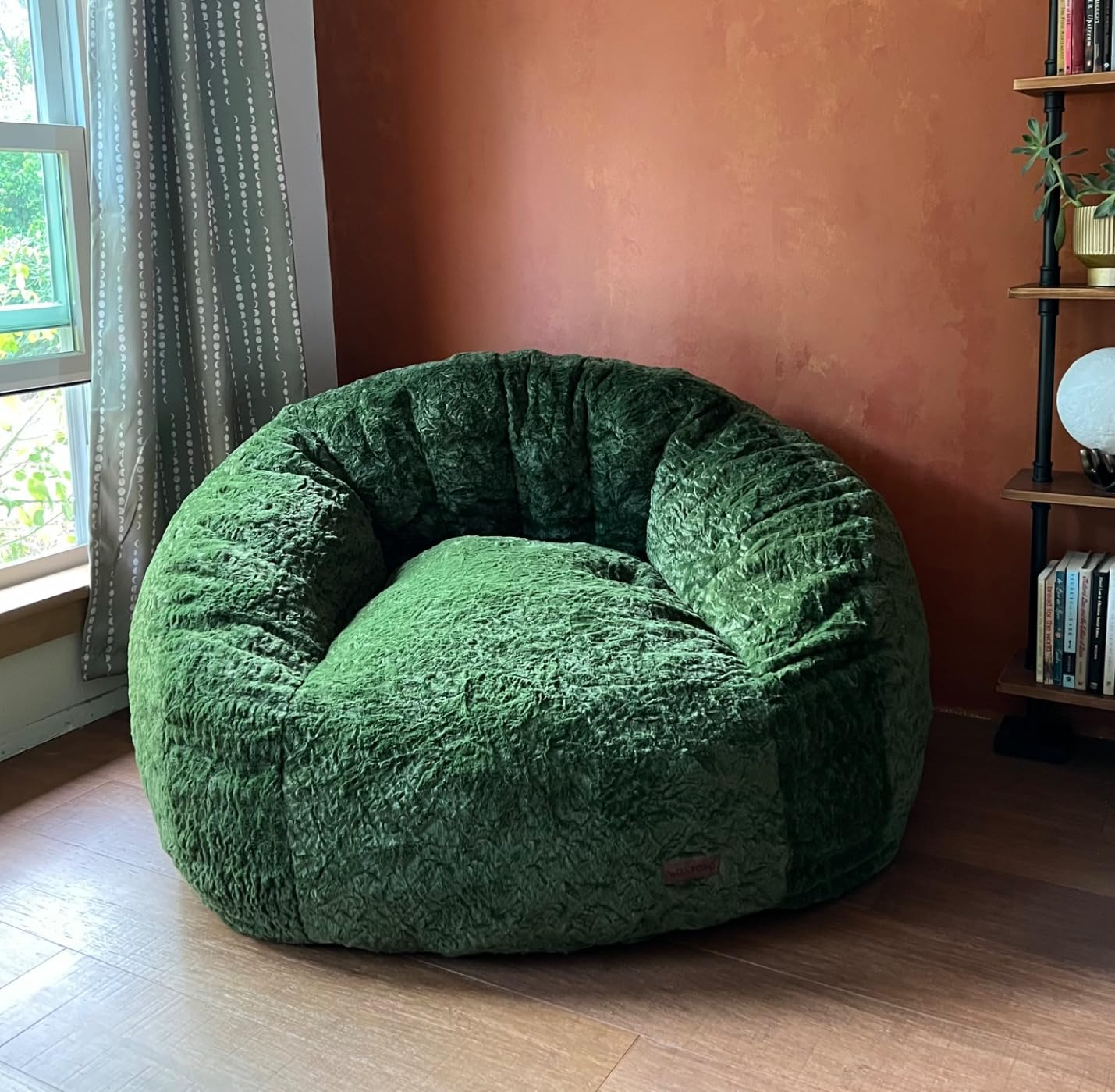 MAXYOYO Giant Bean Bag Chair - Oversized Faux Fur Shell Design for Reading & Relaxing - Green - Perfect for Living Rooms, Bedrooms & Game Rooms
