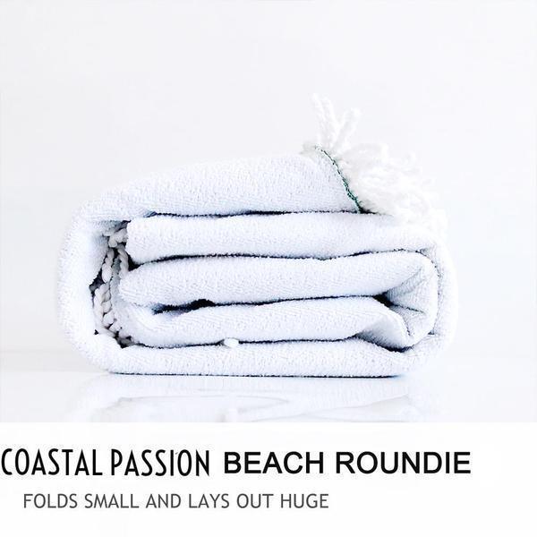 Ladybugs on The Beach Round Beach Towel - Soft, Absorbent & Quick-Drying - Perfect for Pool, Picnic & Summer Vacation