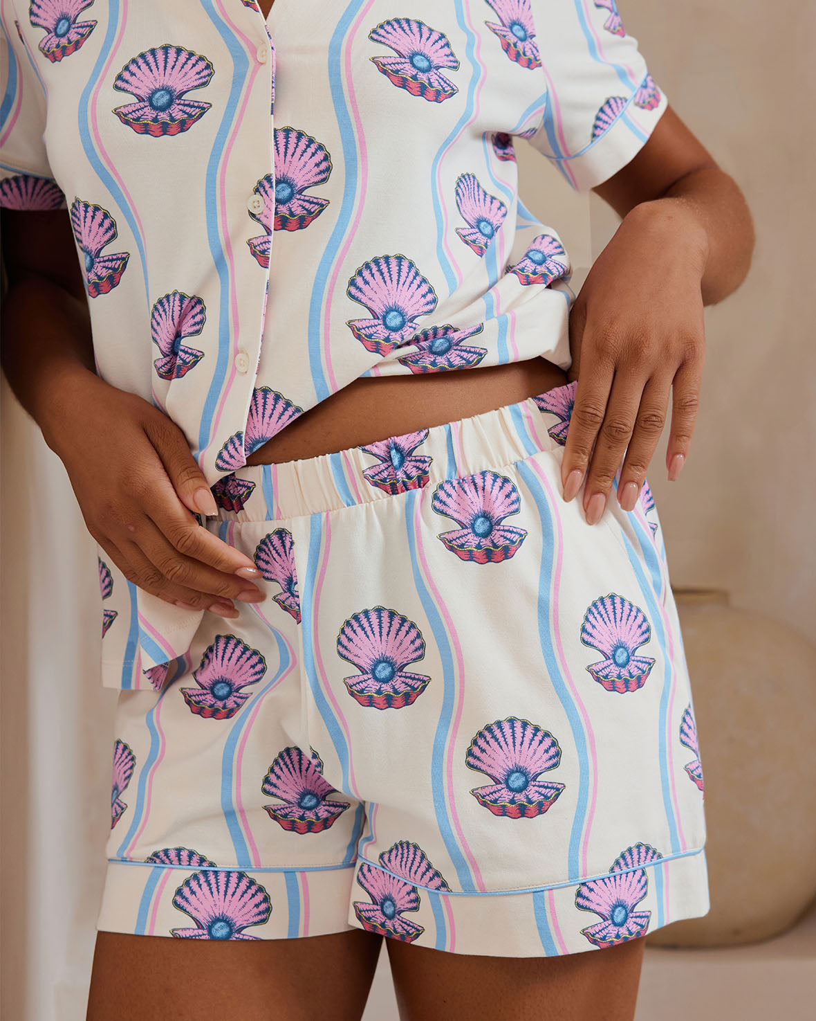 Organic Cotton Pearl Shell Print Short Pajama Set for Women - Soft & Breathable Sleepwear for Summer Nights, Lounge Wear, and Relaxing at Home