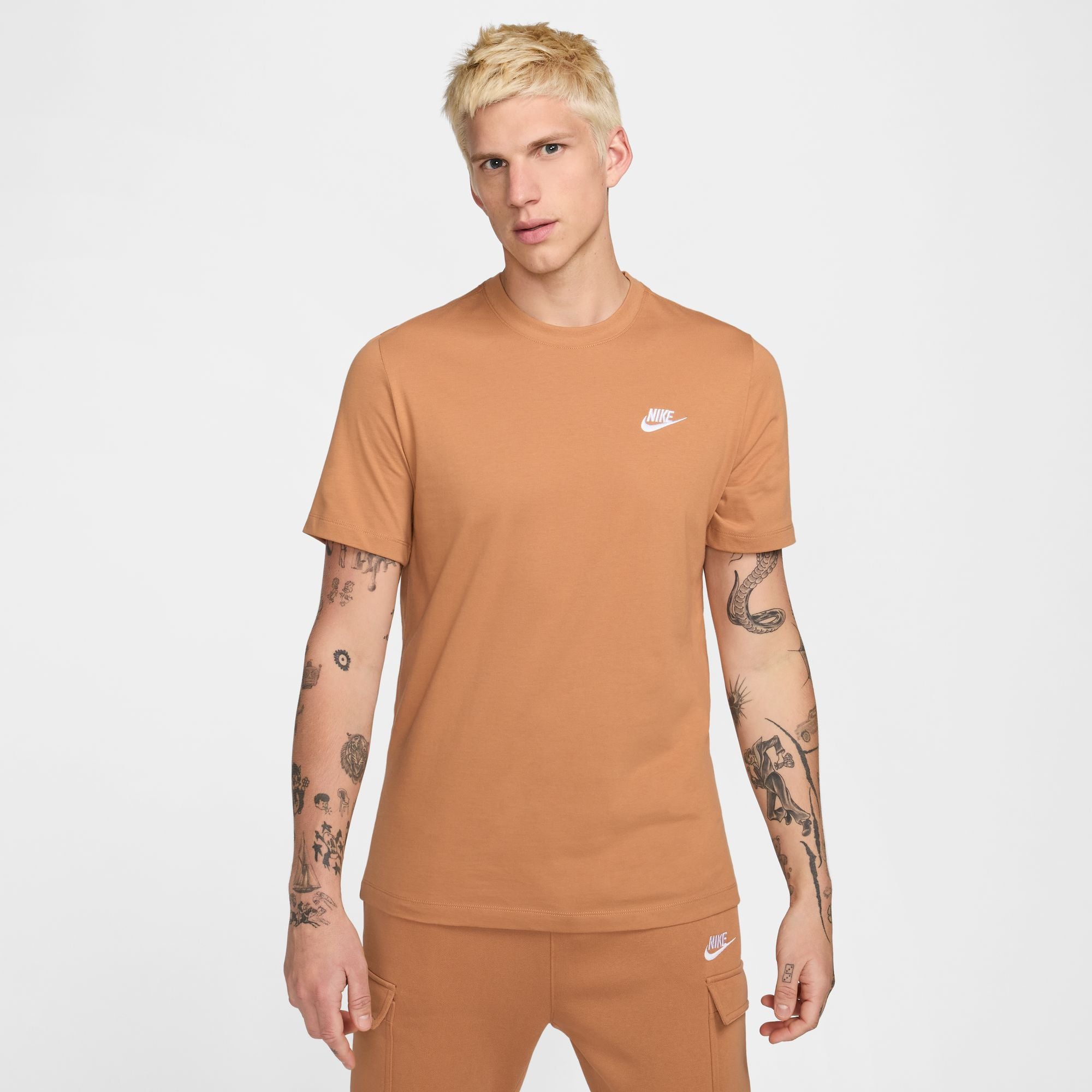 Nike Sportswear Club Men's T-Shirt - Comfortable Cotton Tee for Casual Wear, Gym & Everyday Outfits