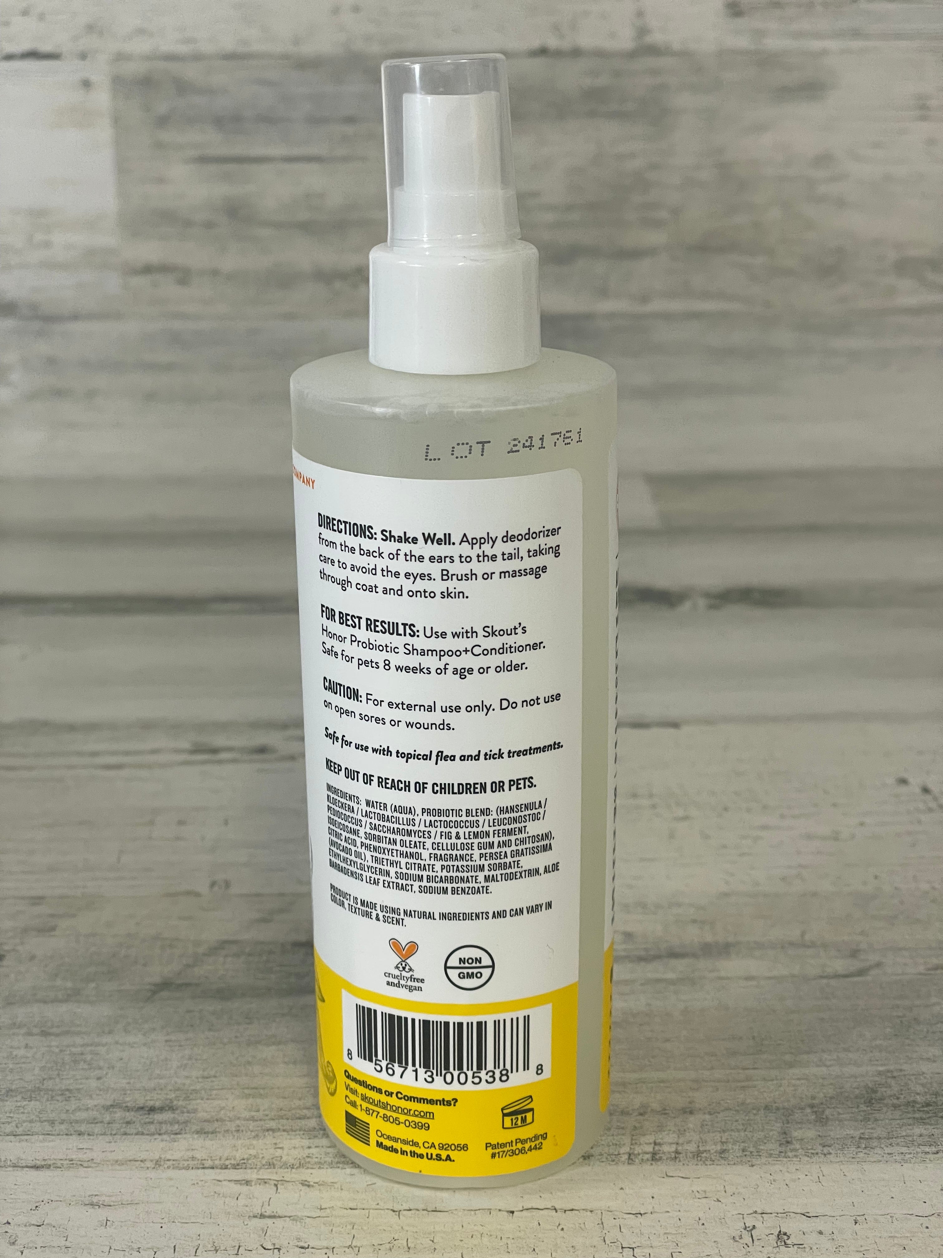 Skout’s Honor Honeysuckle Probiotic Pet Odor Eliminator Spray - Natural Deodorizer for Dogs & Cats - Freshens Bedding, Carpet & Home - Safe & Effective Odor Control Solution