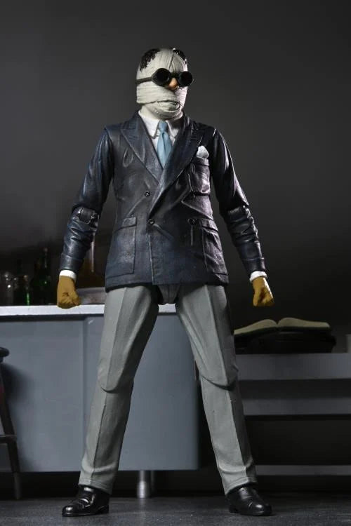 Universal Monsters Ultimate Invisible Man Action Figure - Collectible Toy for Horror Fans, Halloween Decor & Movie Memorabilia Display