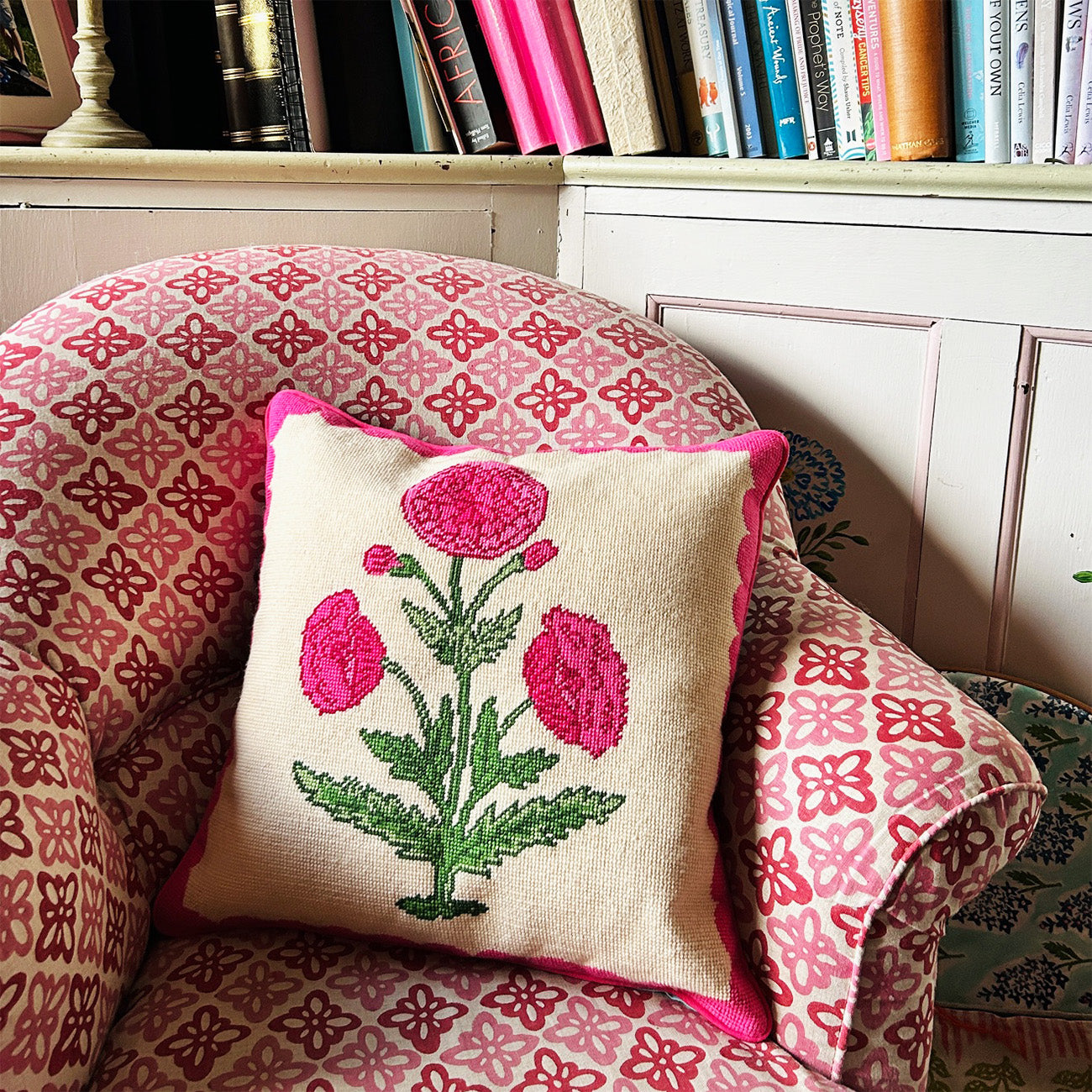 DIY Poppy Flower Tapestry Kit for Wall Decor - Handmade Embroidery Art for Home, Bedroom, Living Room & Office Decoration