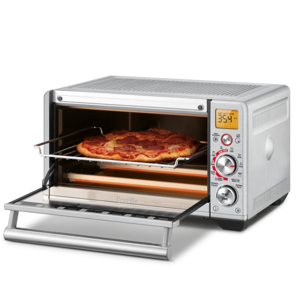 Breville Smart Oven Air Fryer Compact - Countertop Convection Toaster Oven with Air Frying, Baking & Broiling | Brushed Stainless Steel | Perfect for Small Kitchens, Dorms & Apartments
