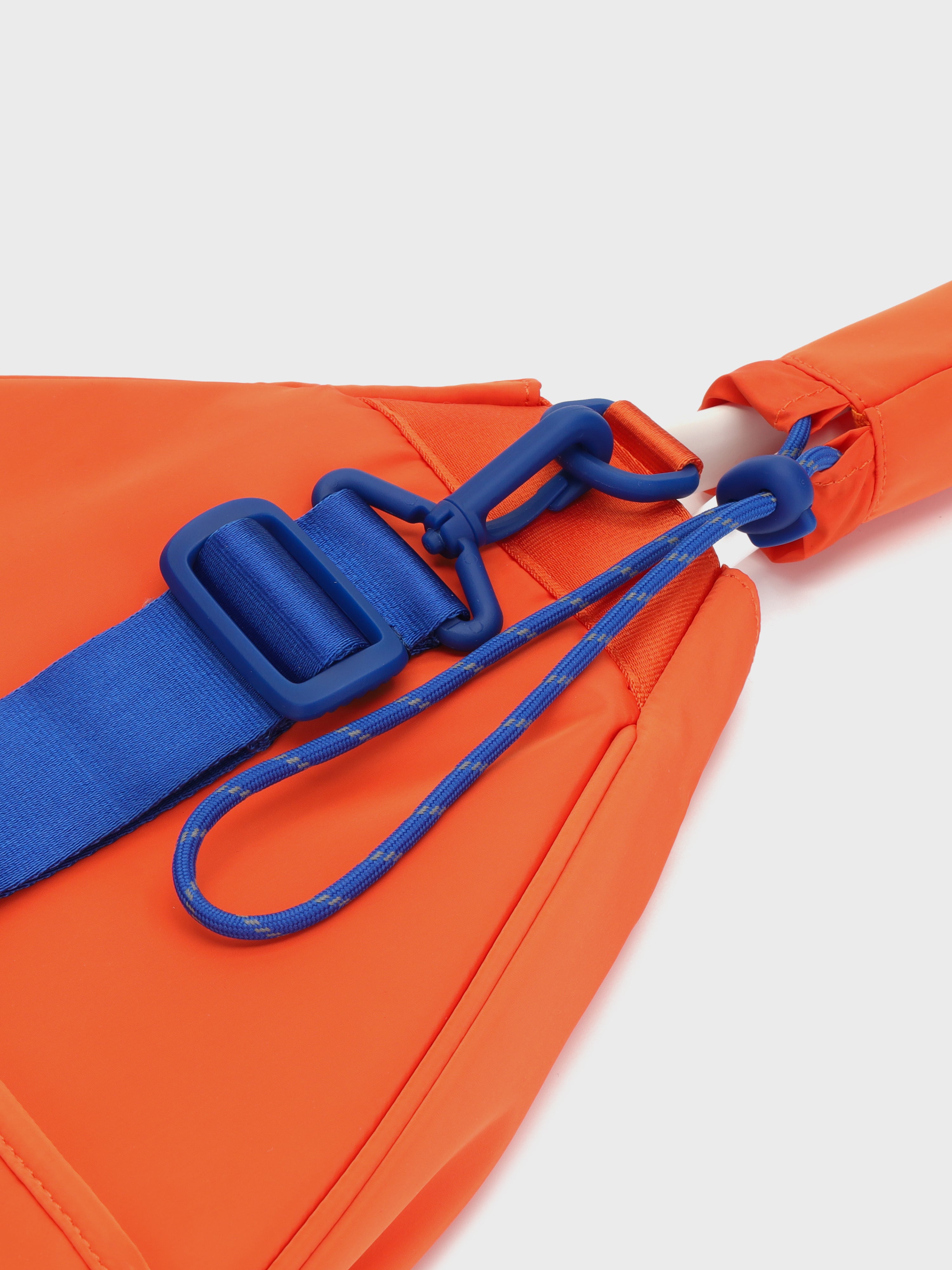 Dragon Fire Essential Racket Sling Bag - Lightweight Sports Shoulder Bag for Tennis, Badminton & Squash - Perfect for Court, Gym & Travel Accessories