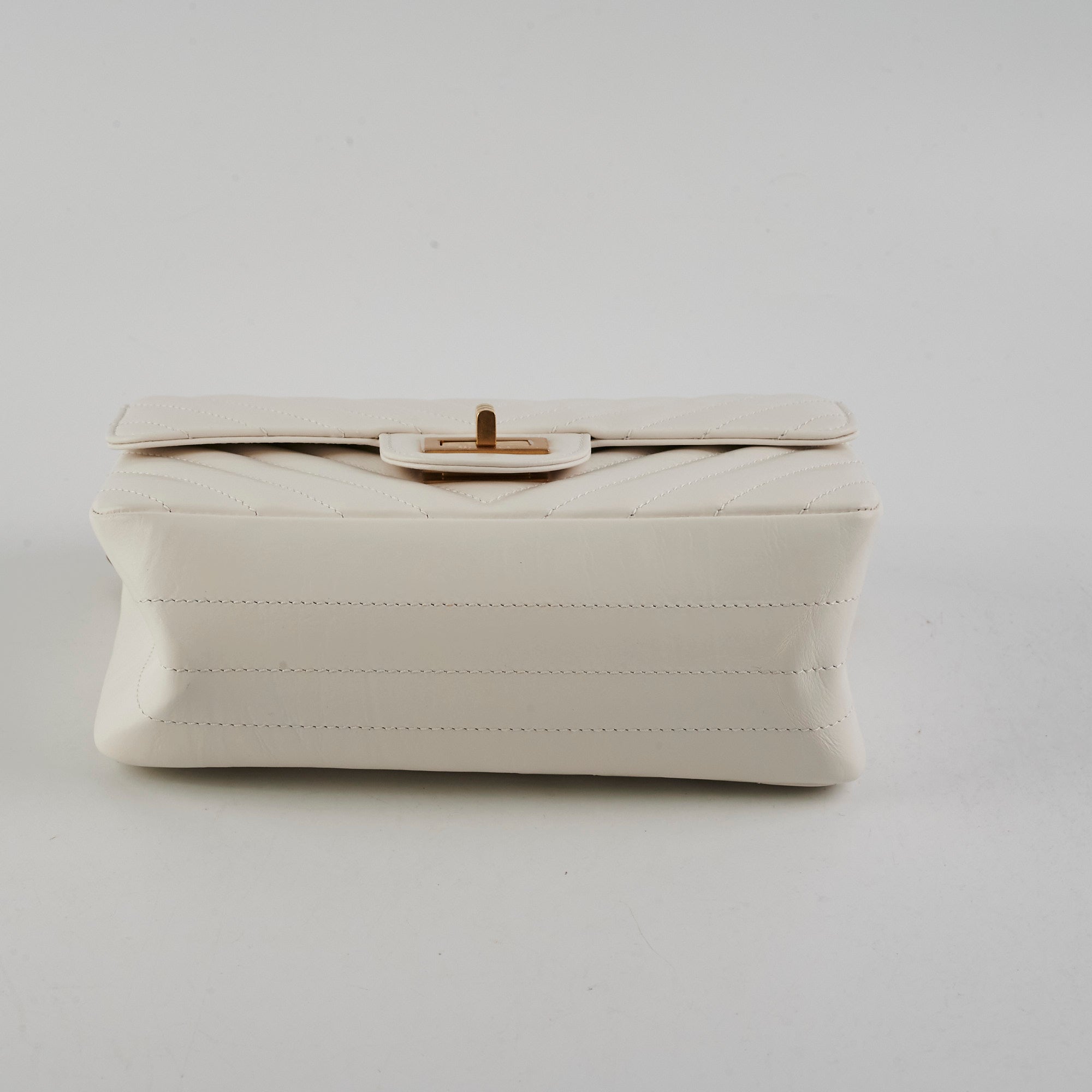 Chanel Mini 2.55 Chevron White Leather Crossbody Bag with Microchip - Luxury Designer Handbag for Women, Perfect for Date Night & Special Occasions
