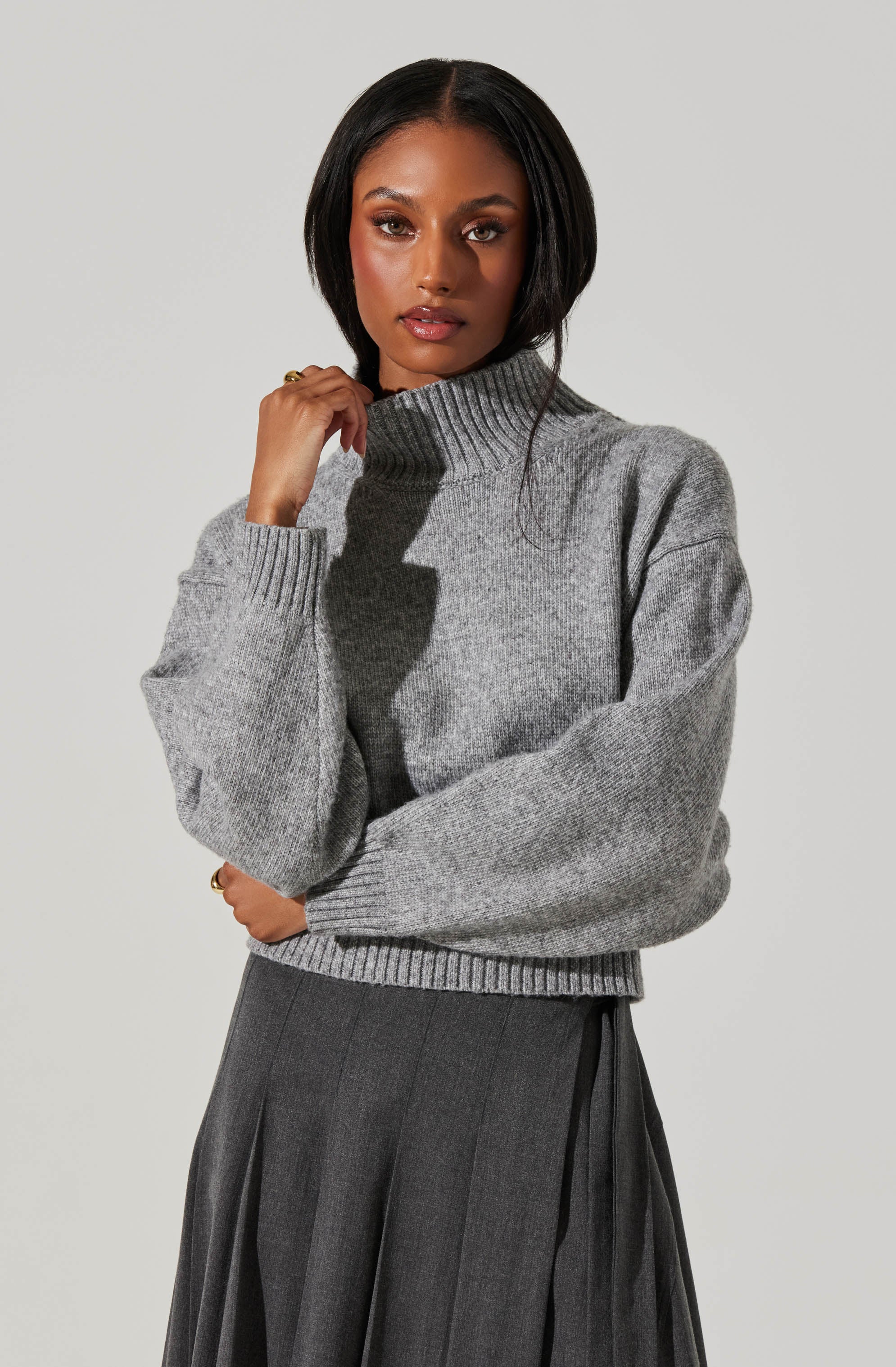 Fiala Women's Mock Neck Sweater - Soft Knit Pullover for Fall & Winter - Cozy Casual Wear for Work, Travel & Everyday Outfits