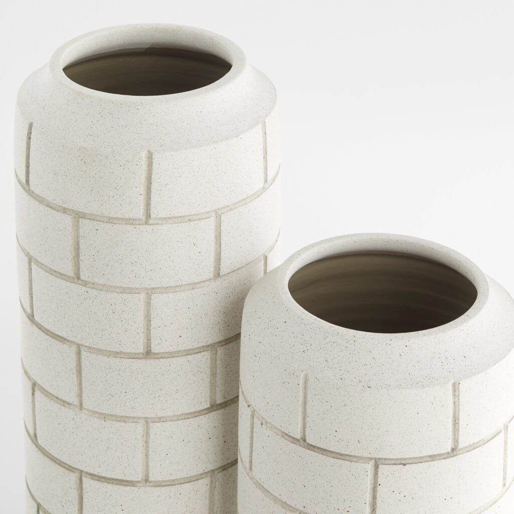 Cyan Design 11553 Mason Vase - White Speckled Ceramic Vase for Home Decor, Wedding Centerpiece & Farmhouse Style Table Decor - Small Decorative Vase for Flowers & Interior Design