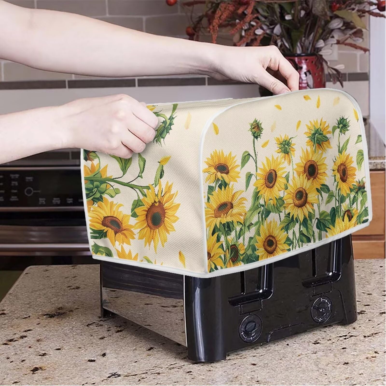 Sunflower Pattern 2-Slice Toaster Cover - Heat-Resistant Kitchen Appliance Protector & Dust Cover for Toaster Ovens - Cute Home Decor for Kitchens, Breakfast Nooks & Small Appliances
