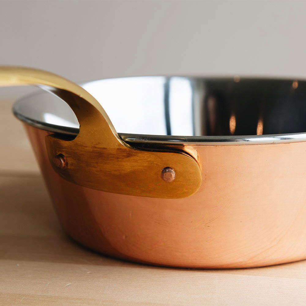 Copper Warming Pan for Hands & Feet - Natural Heat Therapy for Cold Weather & Pain Relief - Perfect for Winter, Arthritis & Relaxation