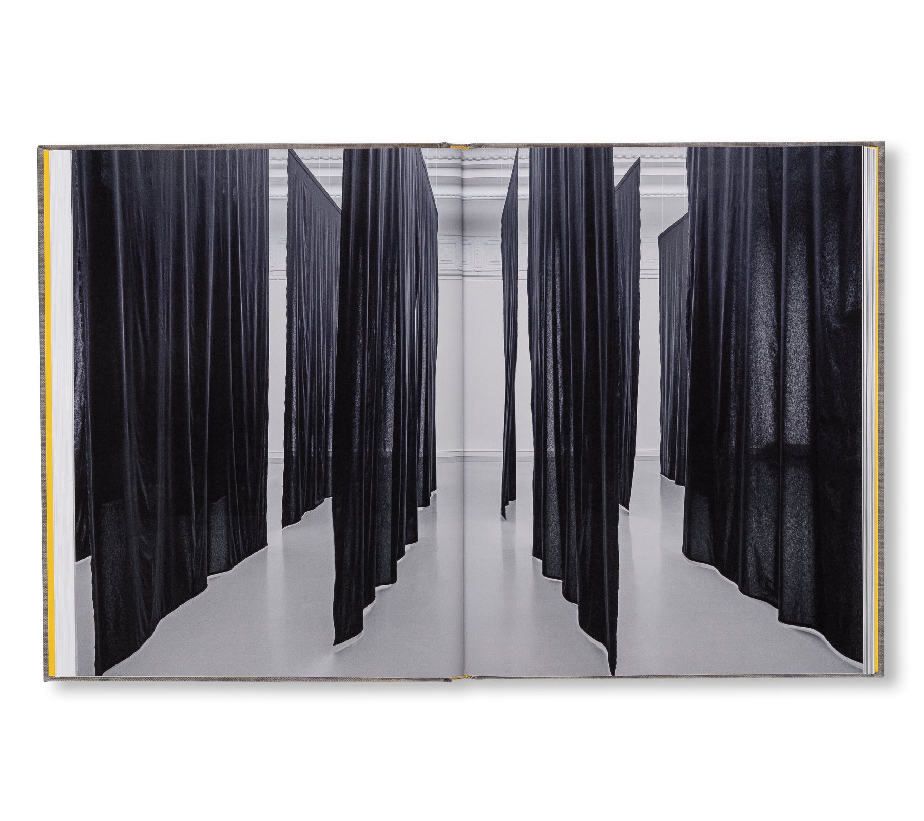 OPERA TO A BLACK VENUS by Grada Kilomba - Contemporary Art Book on Race & Gender - Perfect for Art Collectors, Feminist Studies & Cultural Discussions