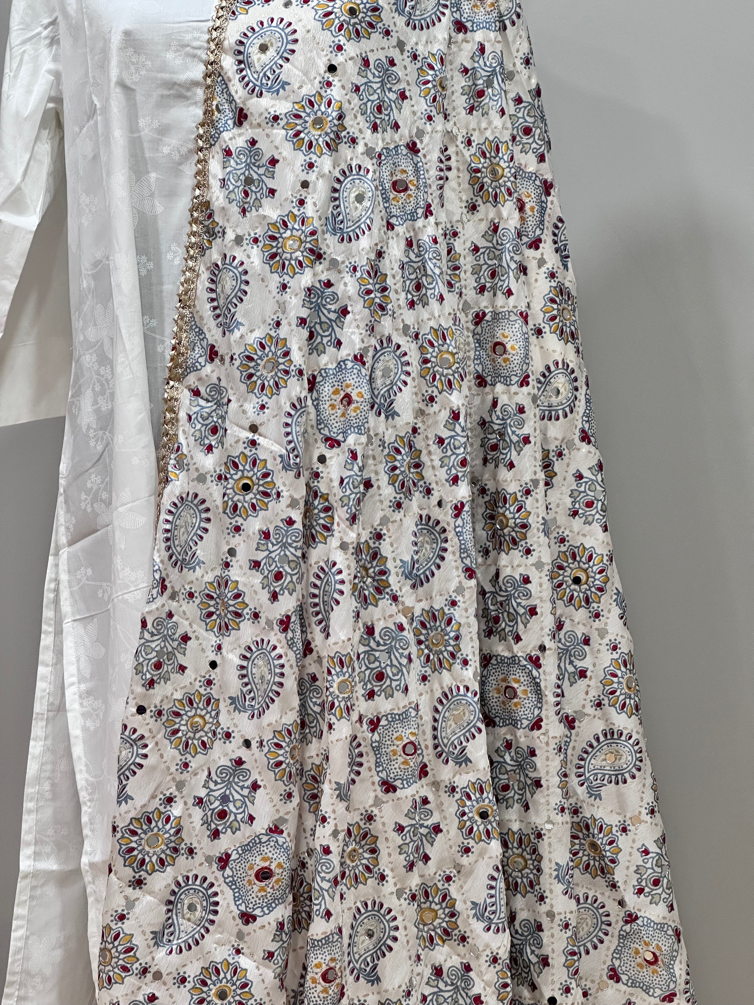 Stylish Chinon Foil Print White Mirror Work Dupatta Scarf - Elegant Embroidered Shawl for Women, Perfect for Weddings, Parties & Festive Occasions