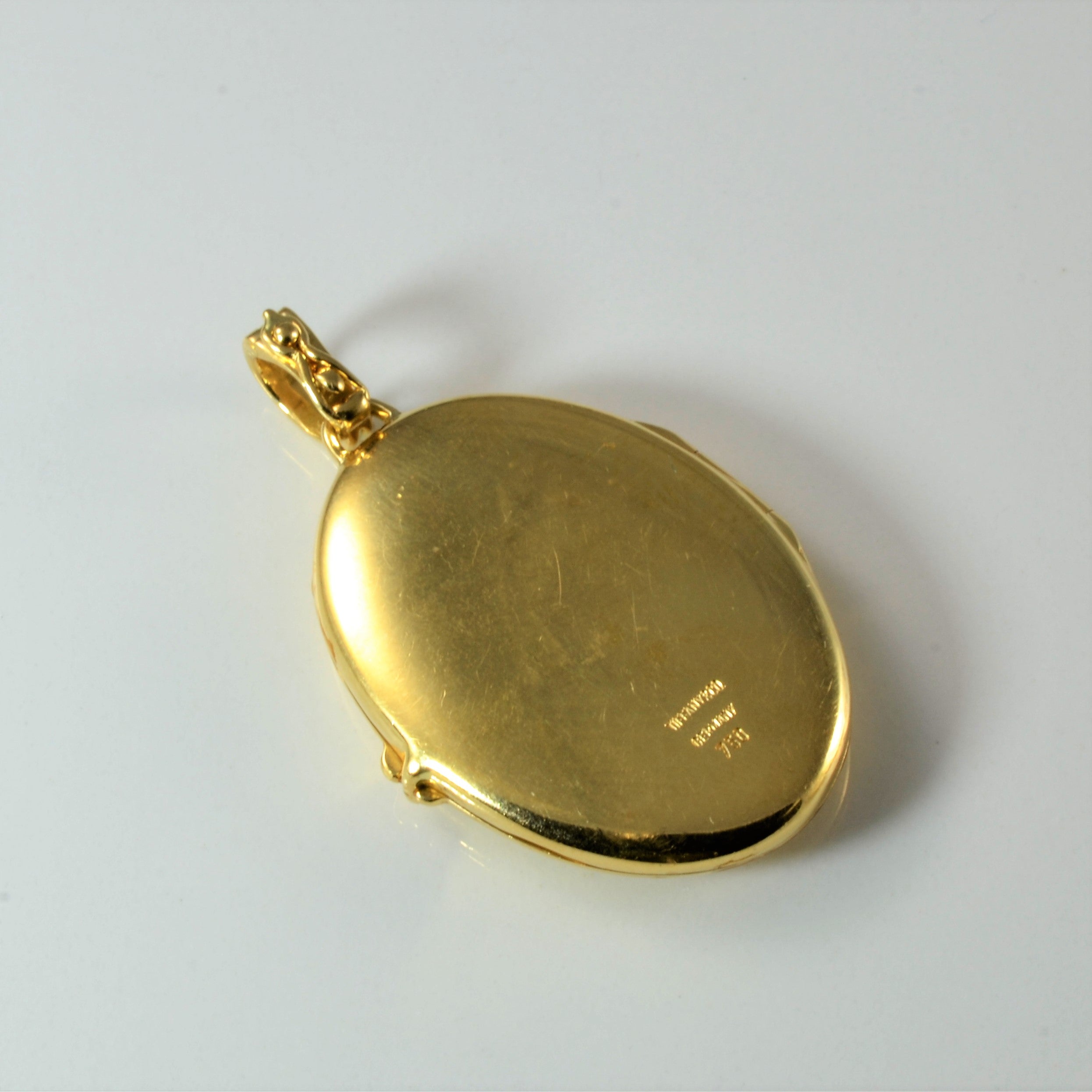 Vintage Tiffany & Co 18k Yellow Gold Heart Locket Necklace - Perfect for Valentine's Day Gifts & Anniversary Presents