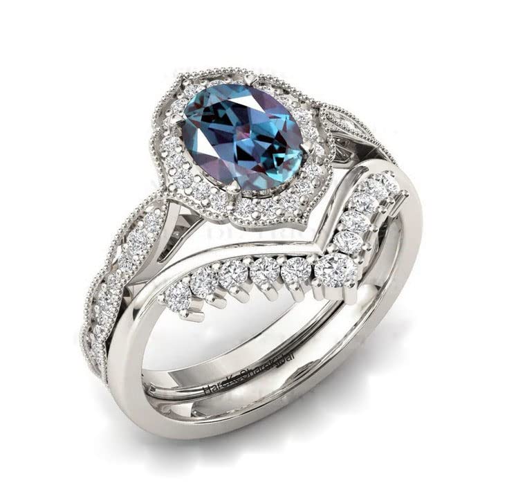 Exquisite Alexandrite Engagement Ring Set for Women - Solid 925 Sterling Silver Wedding Band Set (Him & Her) | Vintage Art Deco Style Jewelry for Anniversaries, Proposals & Special Occasions