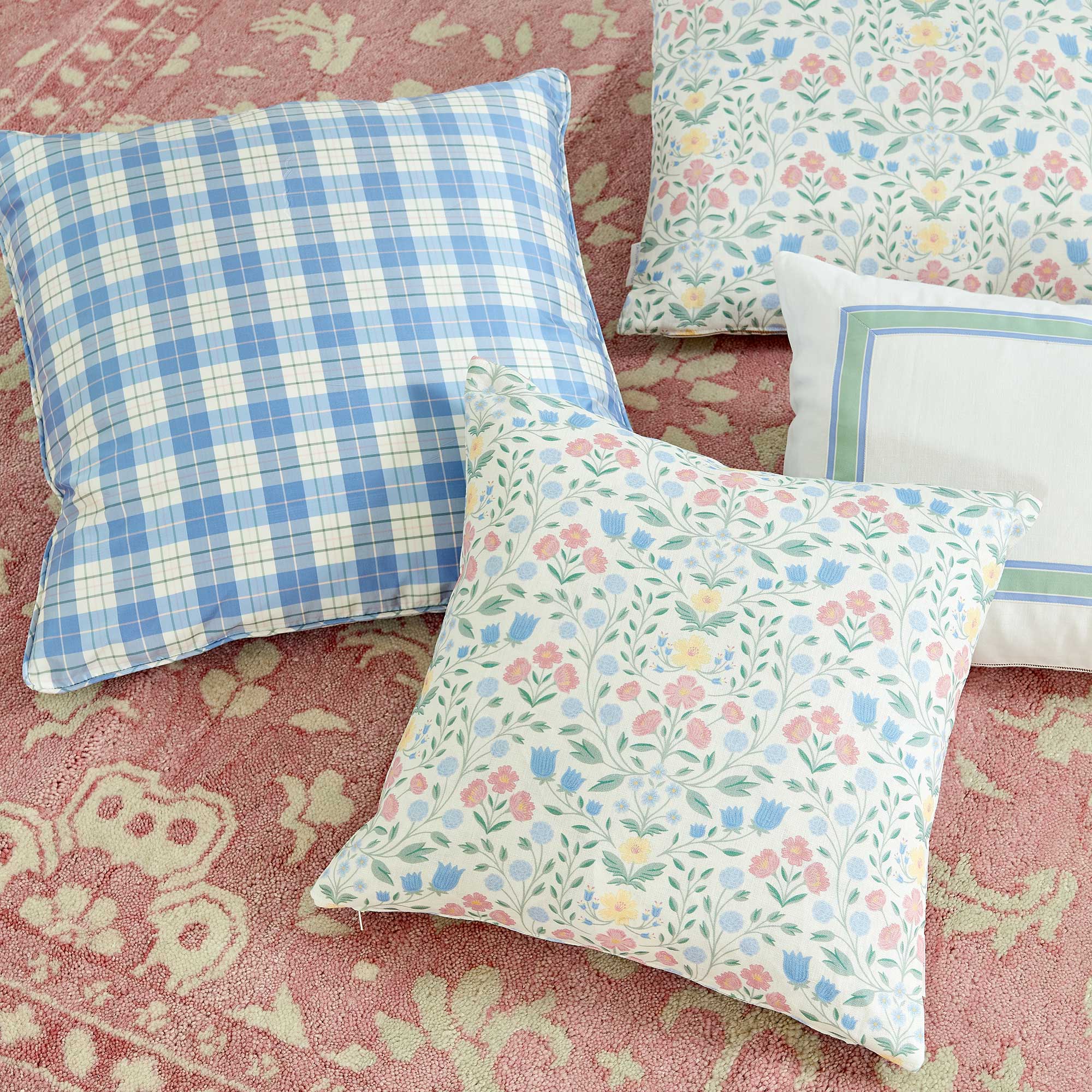 Premium Cali Pillow Cover - Soft & Stylish Decorative Pillowcase for Couch, Bed, Sofa - Perfect for Home Decor, Living Room, Bedroom, and Office