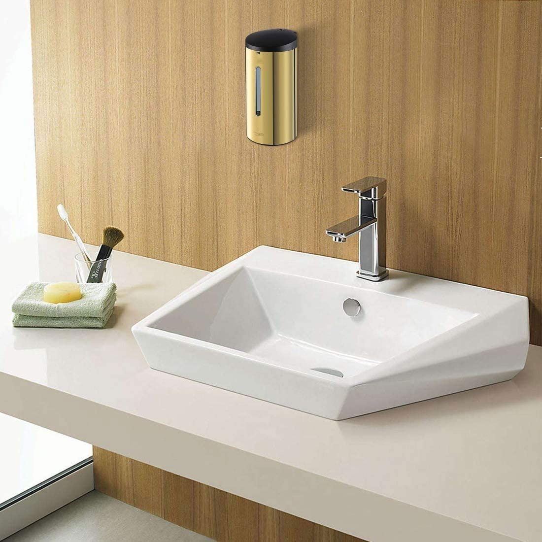 Commercial Automatic Soap Dispenser 700ml - Wall Mount Stainless Steel Touchless Soap Dispenser for Kitchen, Bathroom, Restaurant - Large Capacity Hands-Free Liquid Soap Dispenser (Black) - Ideal for Hospitals, Offices, and Public Restrooms