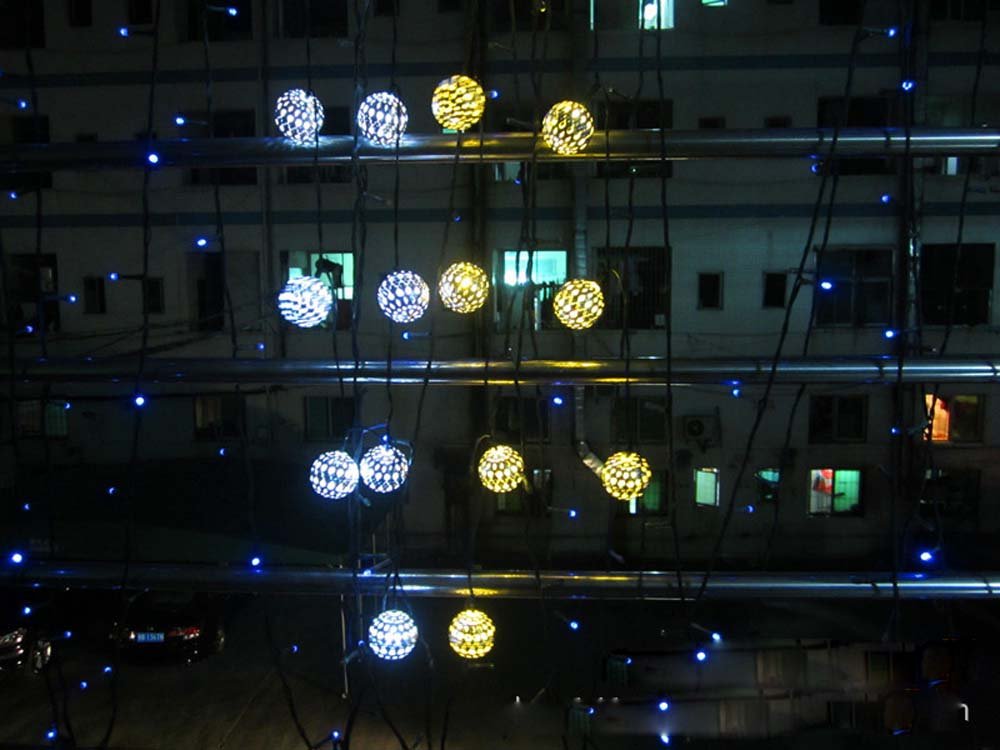 Solar Powered Metal String Lights - 10 LED Silver Ball Warm White Lights for Outdoor Garden, Summer Party, Wedding & Christmas Decorations | Perfect for Patio, Backyard, Pergola and Holiday Lighting