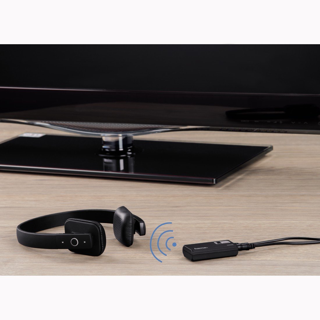 Hama 40987 Bluetooth Audio Transmitter - Wireless Audio Adapter for TV, PC, Car - Black | Stream Music from Any Device to Speakers or Headphones
