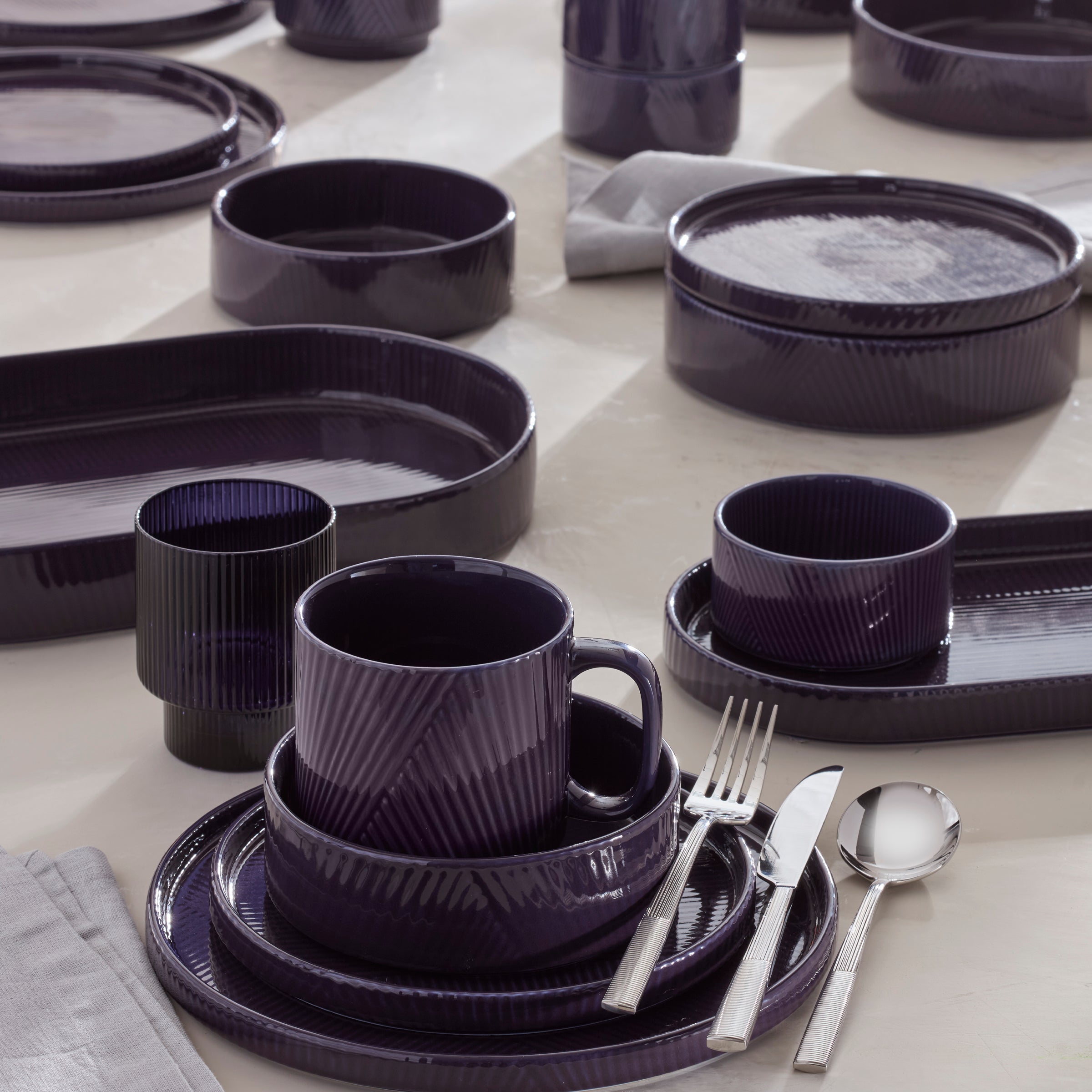 Modulus Nightshade 12-Piece Dinnerware Set - Elegant Stoneware Plates, Bowls & Mugs - Perfect for Family Dinners, Entertaining & Everyday Use