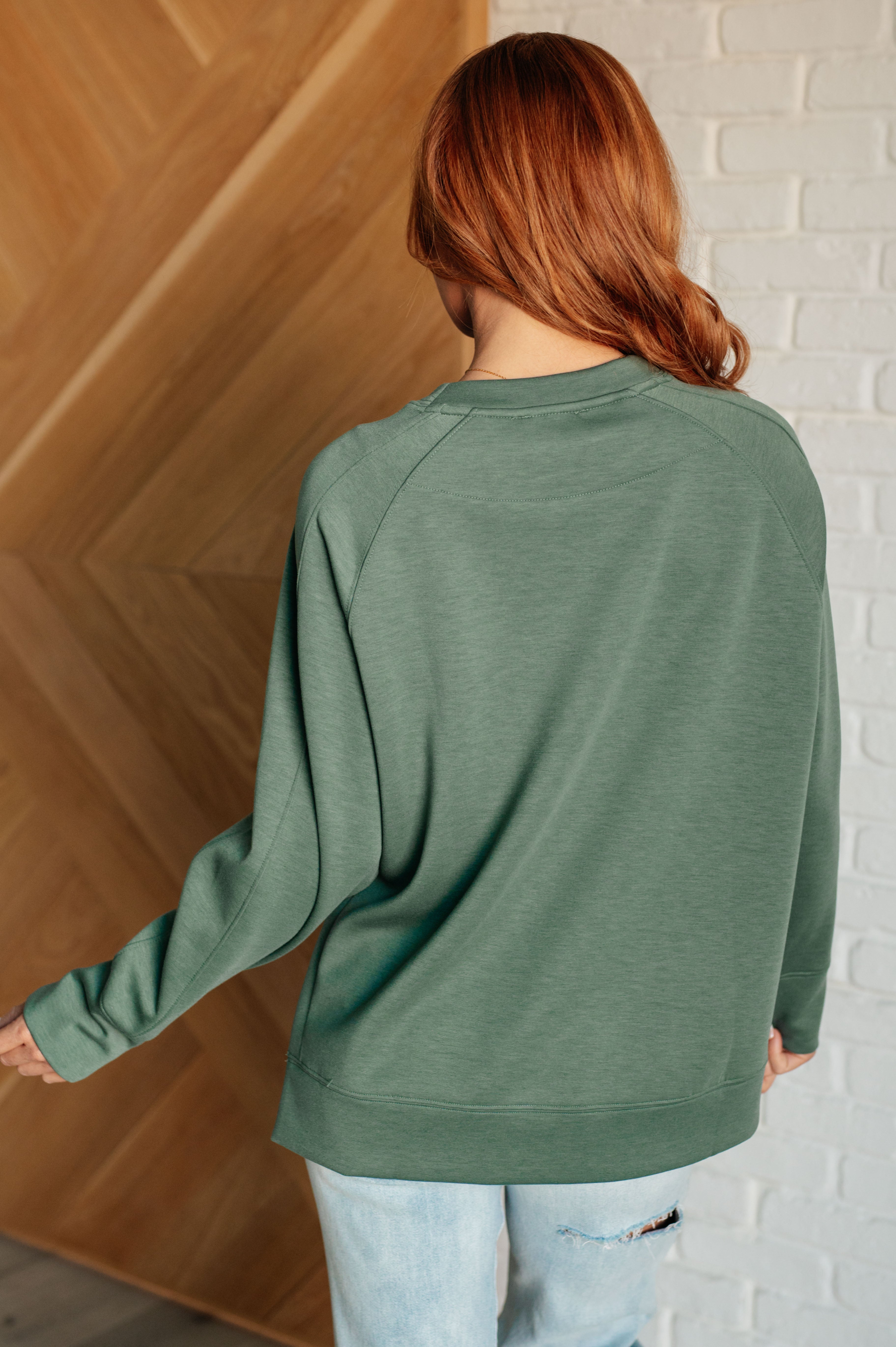Relaxed Scuba Pullover Sweatshirt - Dark Forest Green Casual Wear for Women | Cozy Lounge & Everyday Outfit
