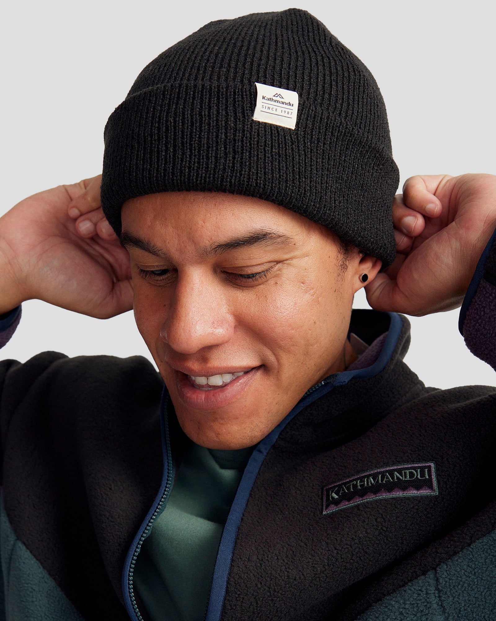 Fyfe Beanie 2.0 Black Stingray - Winter Warm Knit Hat for Men & Women - Perfect for Skiing, Snowboarding & Outdoor Activities