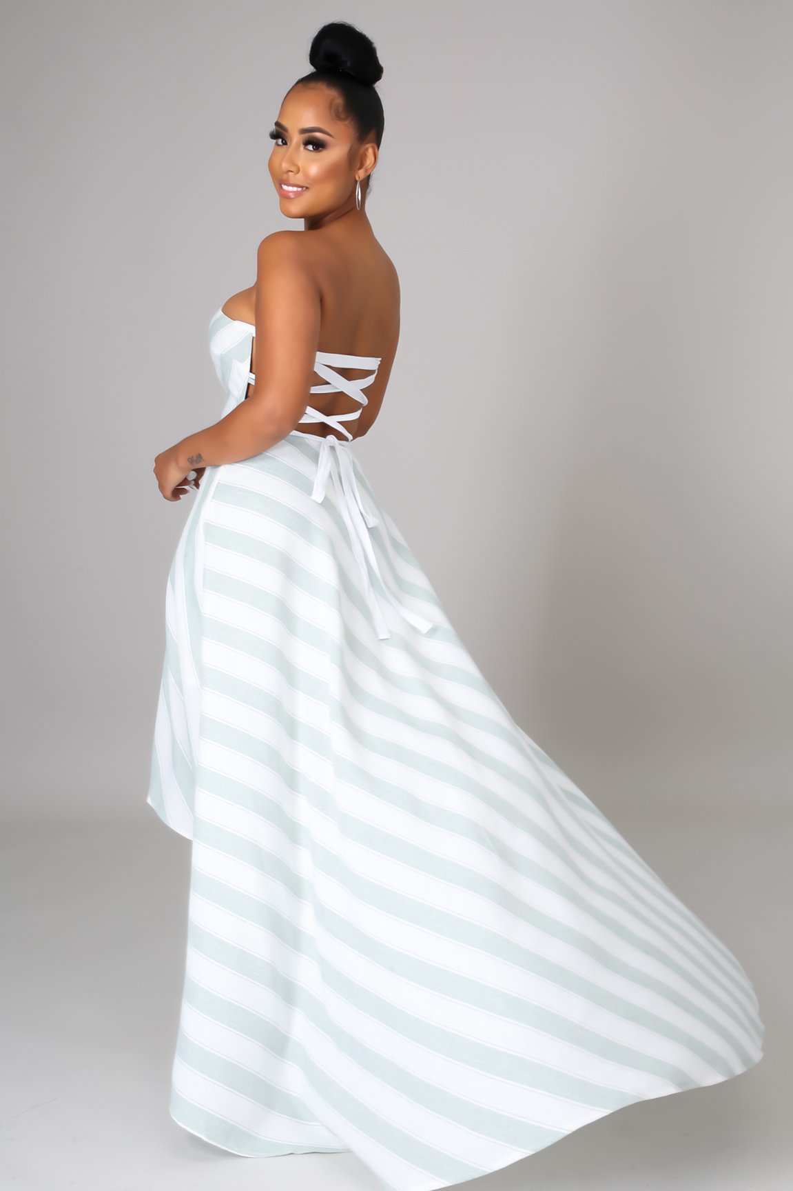 Private Escape Dress Sage Green - Elegant Women's Maxi Dress for Date Night, Vacation & Special Occasions