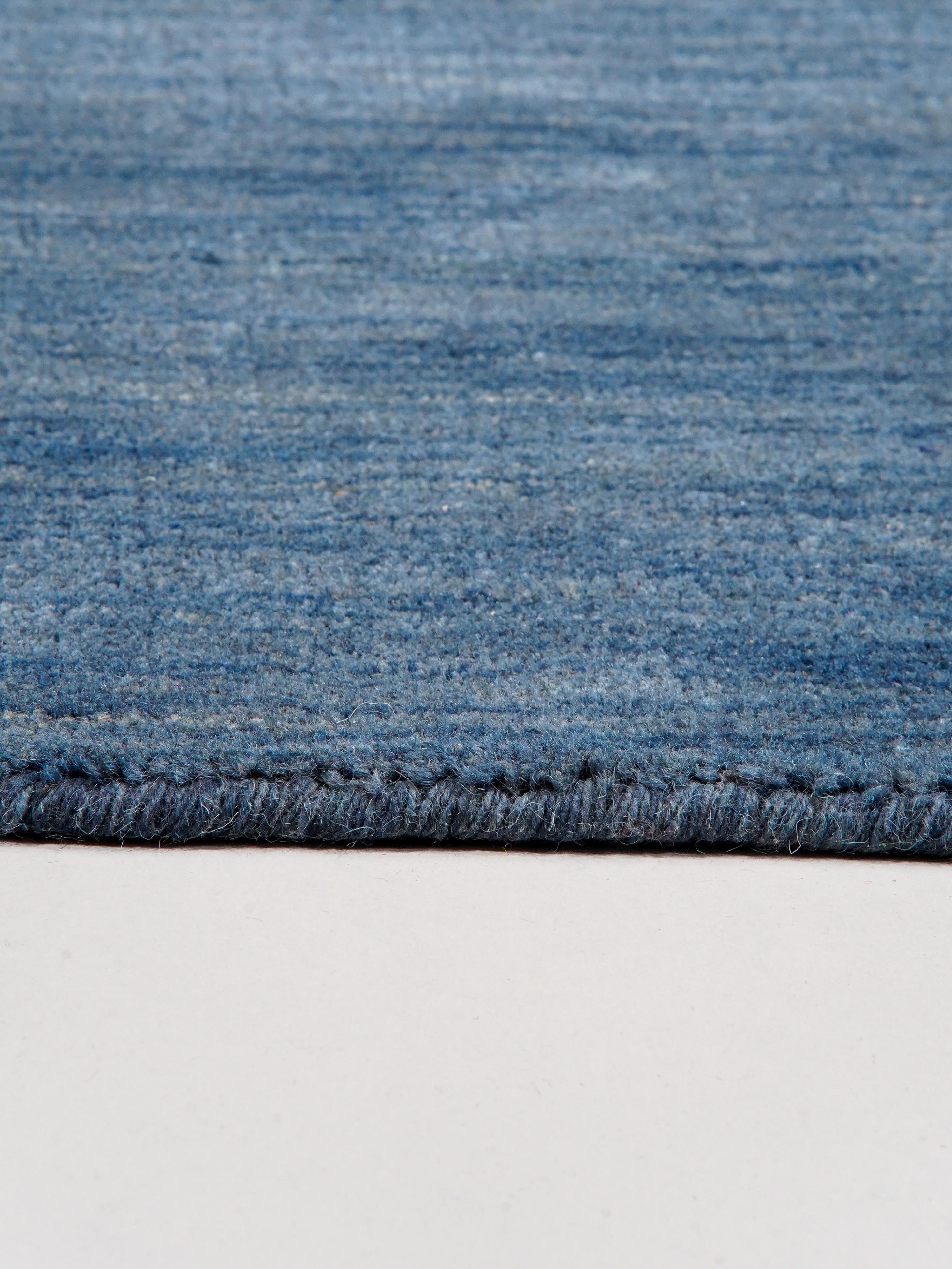 Premium Hand-Knotted Wool Rug - Soft & Luxurious for Living Room, Bedroom, or Office - Eco-Friendly & Durable Home Decor