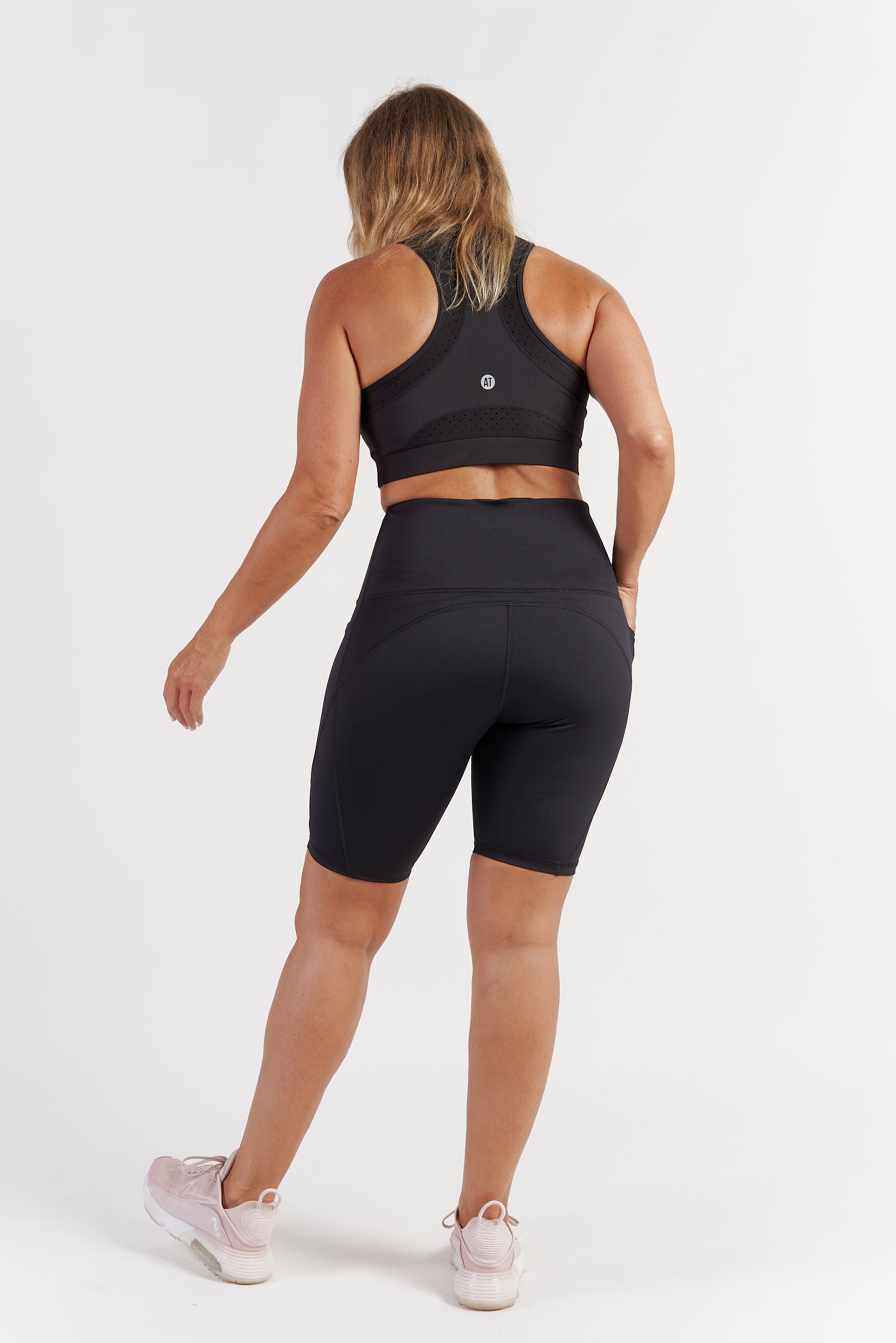 Men's Training Pocket Bike Shorts - Black - Comfortable & Breathable for Cycling, Running & Workouts