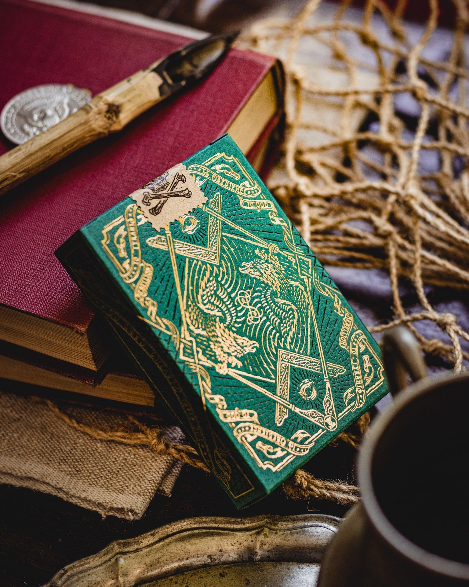 Sons of Liberty Playing Cards - Green Edition | Patriotic American Revolution Theme Deck for Poker, Magic Tricks & Collectors | Perfect for Game Nights, Gifts & History Enthusiasts