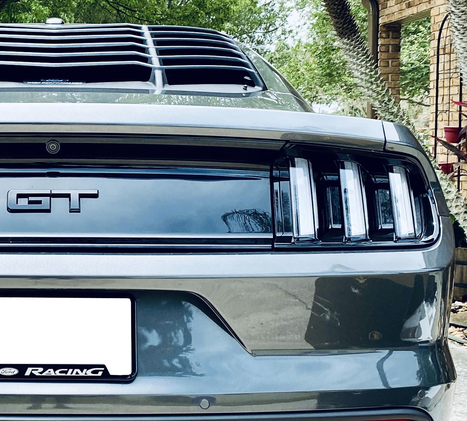 15-20 Ford Mustang Full LED Taillight Lamps with Dynamic Sequential Turn Signals - Upgrade Your Ride with Stylish Nighttime Visibility & Safety