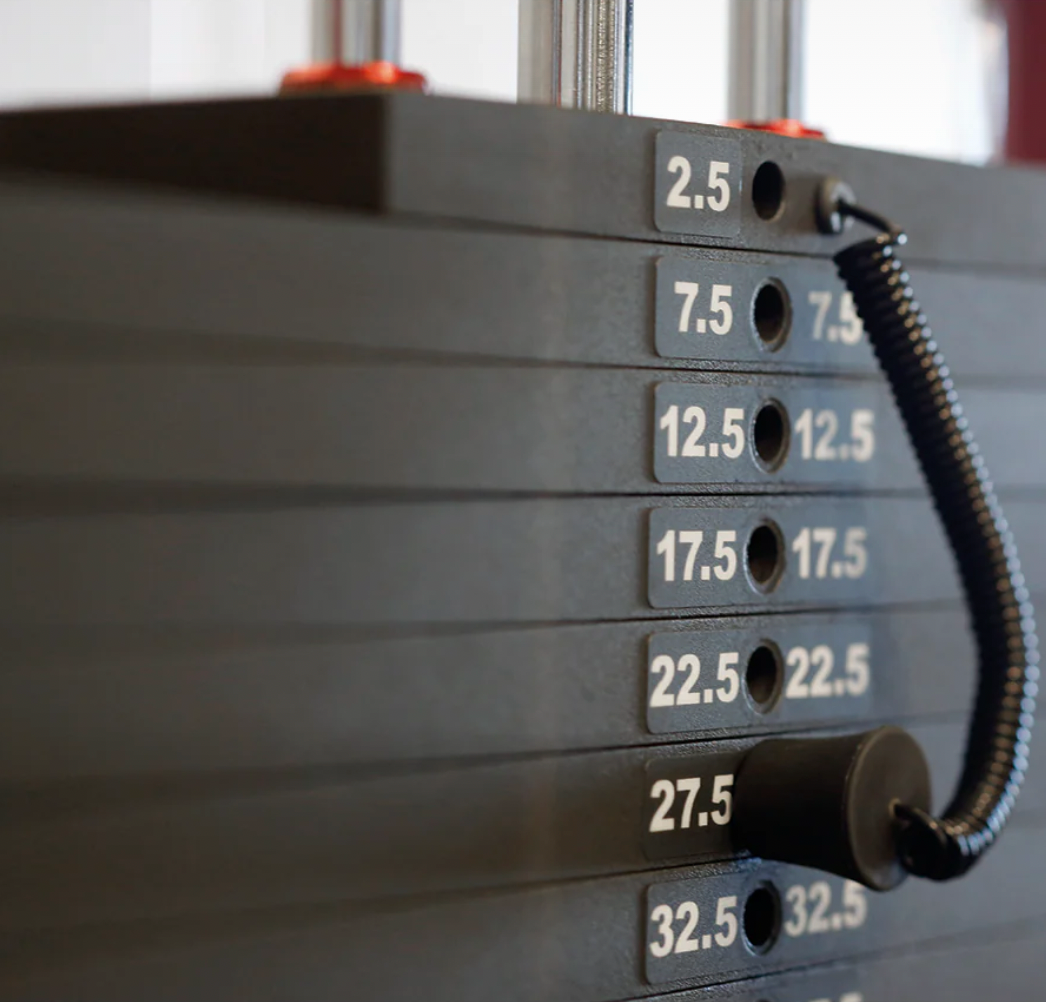 Life Fitness G4 Home Gym - Premium Strength Training Equipment for Full Body Workouts at Home | Perfect for Home Fitness, Strength Building & Muscle Toning