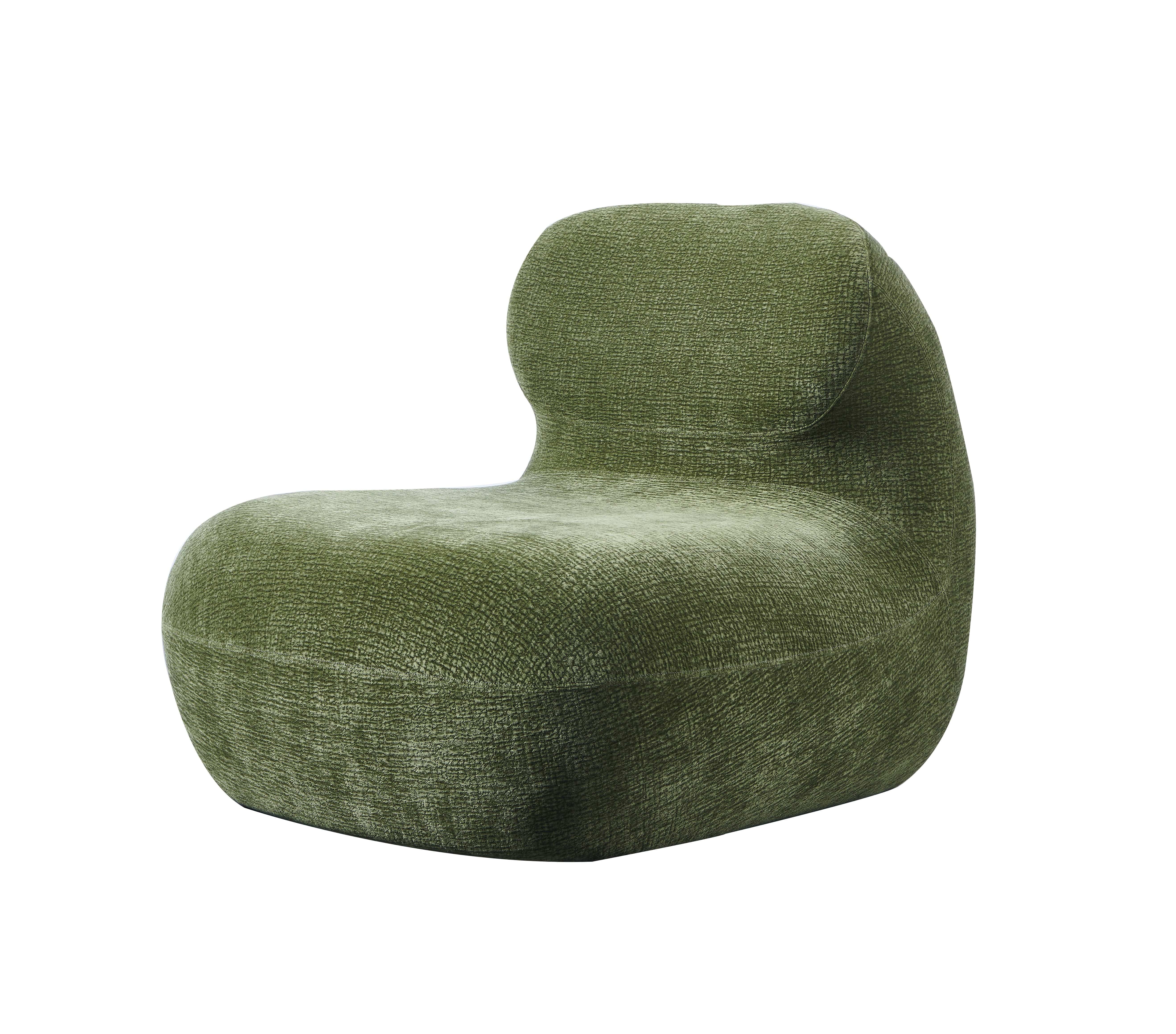 ILARIA Modern Lounge Chair - Mid Century Accent Chair for Living Room, Bedroom & Office - Comfortable Upholstered Armchair with Wooden Legs - Perfect for Relaxing, Reading & Decorating Your Home