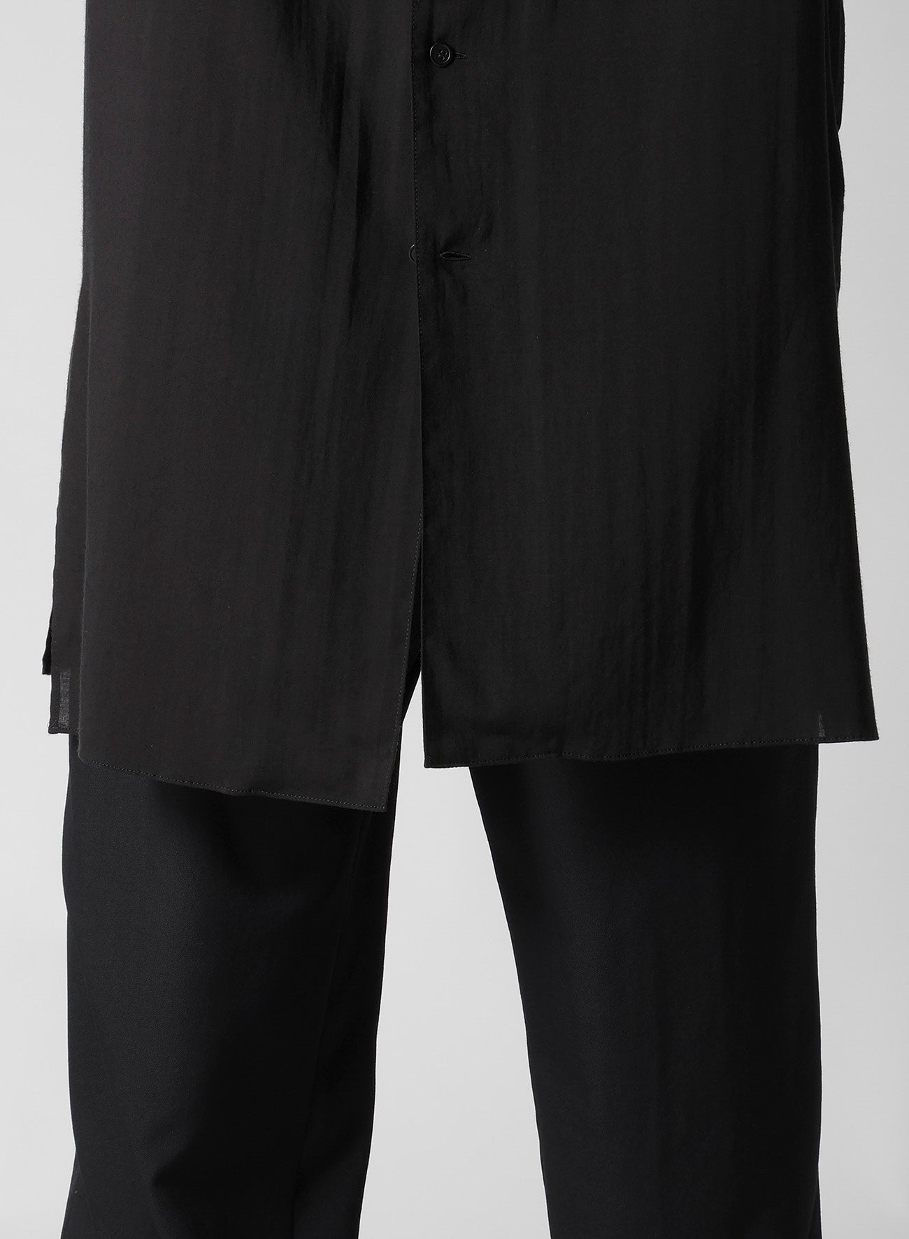 Stylish Cellulose Lawn Button-Down Blouse with Black Collar - Perfect for Office Wear, Casual Outfits & Spring Fashion